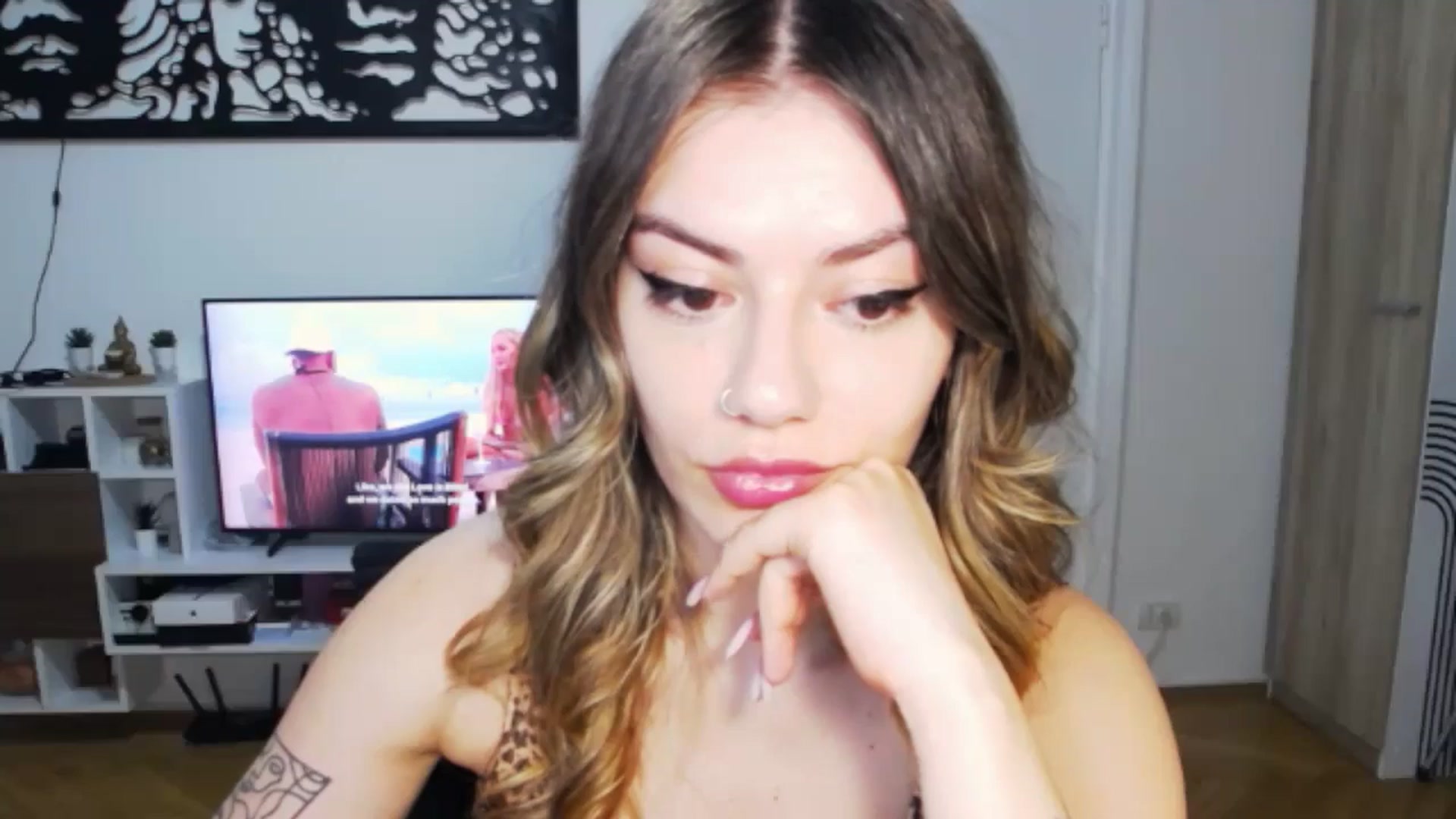Gallery image thumbnail from RiriBee's myfreecams stream on, 06/24/2024, 21:19 image 16 of 20