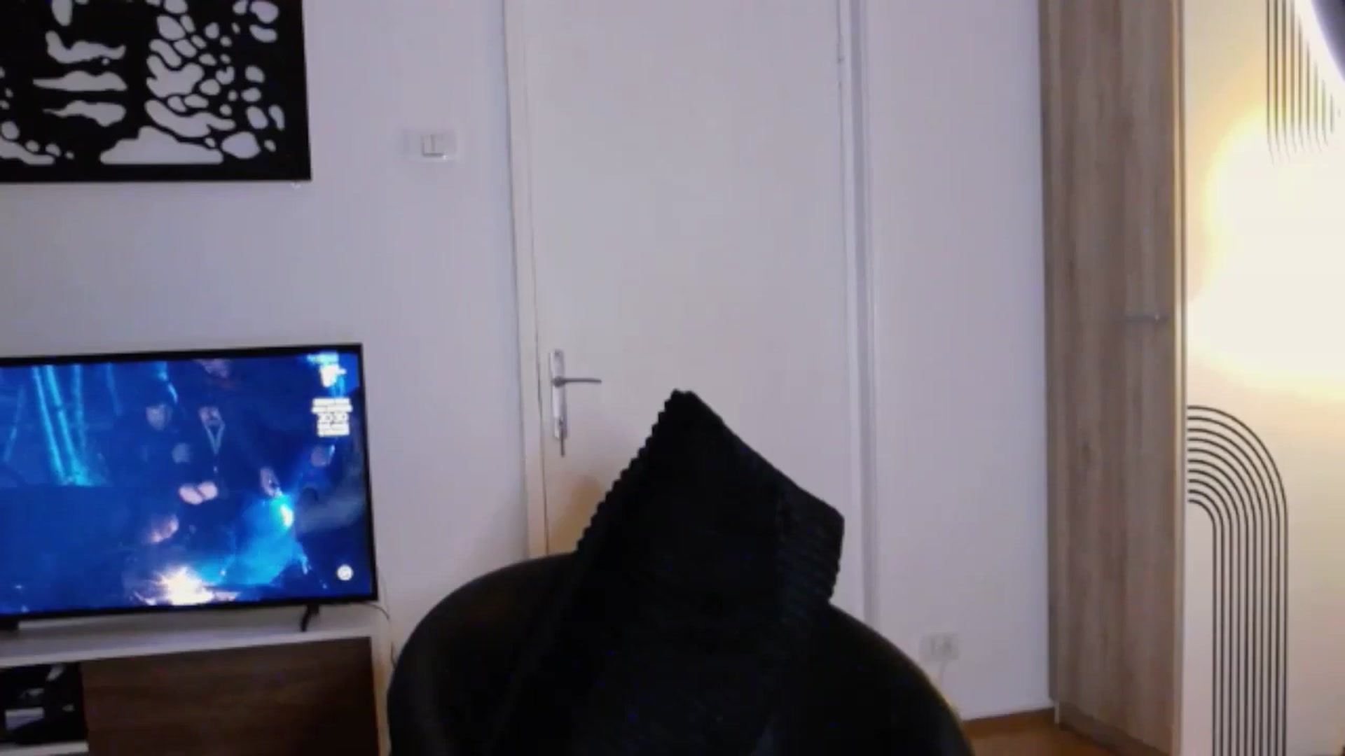 Gallery image thumbnail from RiriBee's myfreecams stream on, 09/07/2024, 21:16 image 8 of 20