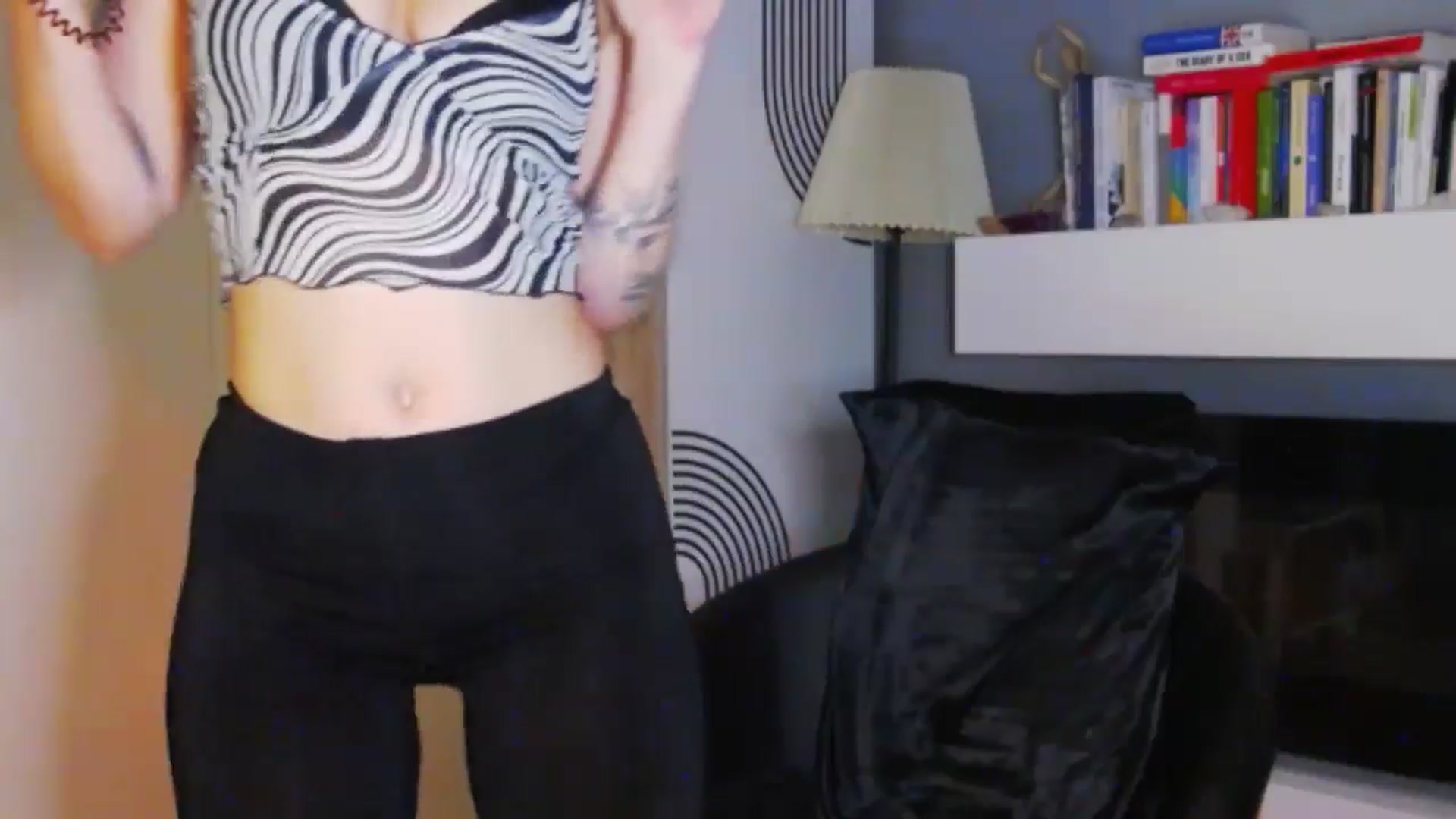 Gallery image thumbnail from RiriBee's myfreecams stream on, 09/22/2024, 21:05 image 8 of 20