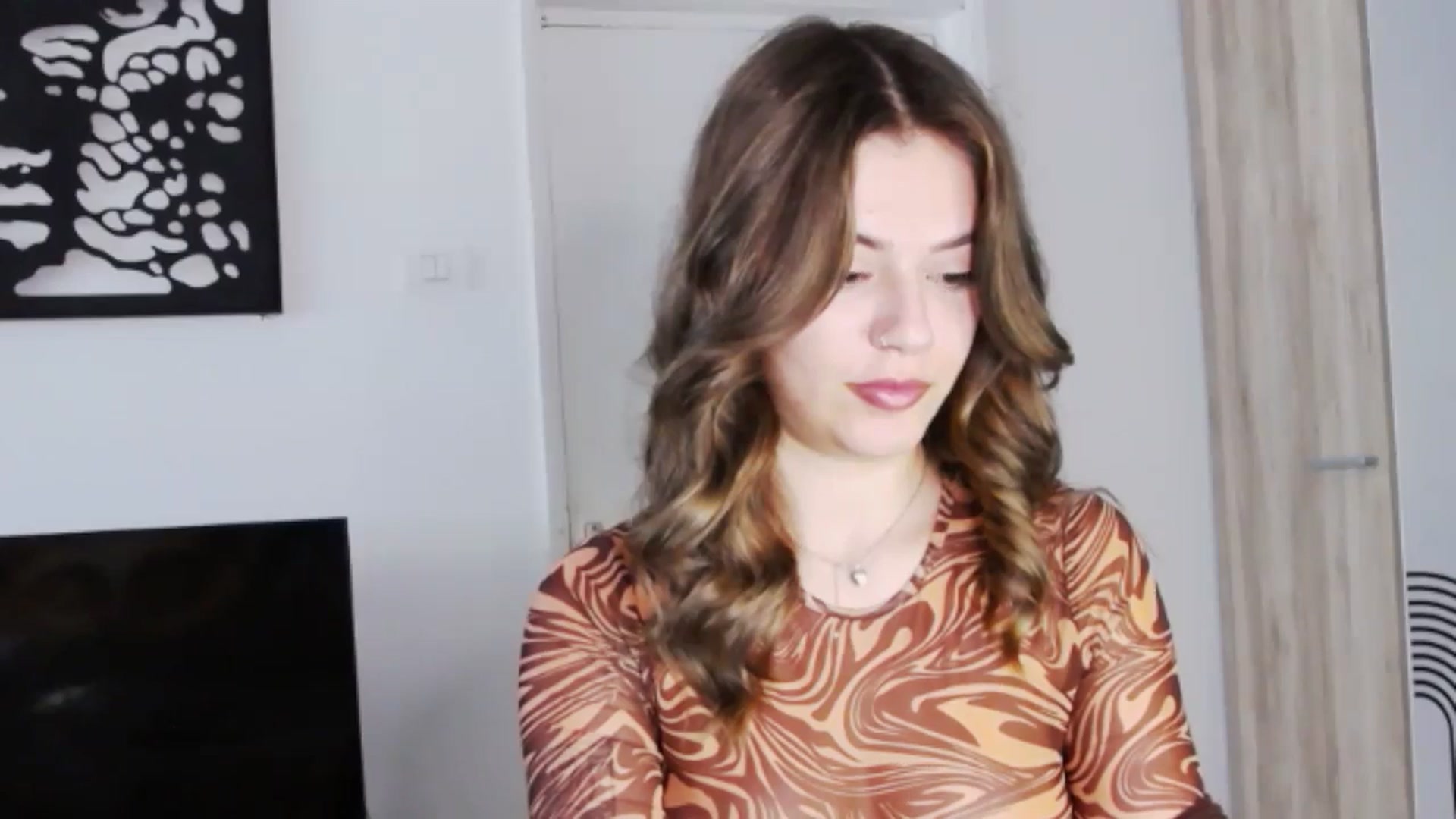 Gallery image thumbnail from RiriBee's myfreecams stream on, 10/06/2024, 13:48 image 11 of 20