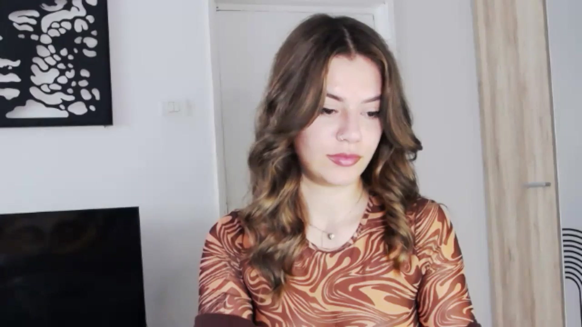Gallery image thumbnail from RiriBee's myfreecams stream on, 10/06/2024, 13:48 image 9 of 20