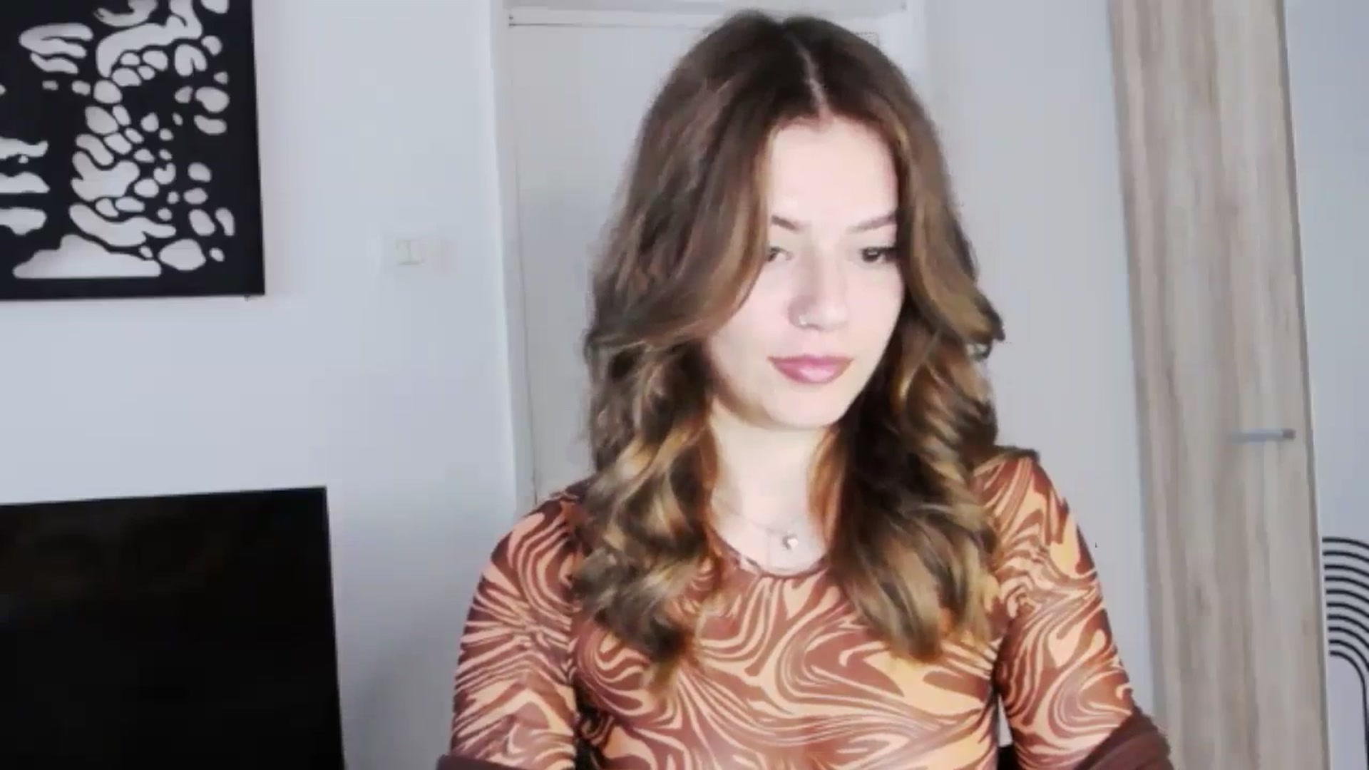 Gallery image thumbnail from RiriBee's myfreecams stream on, 10/06/2024, 13:48 image 7 of 20