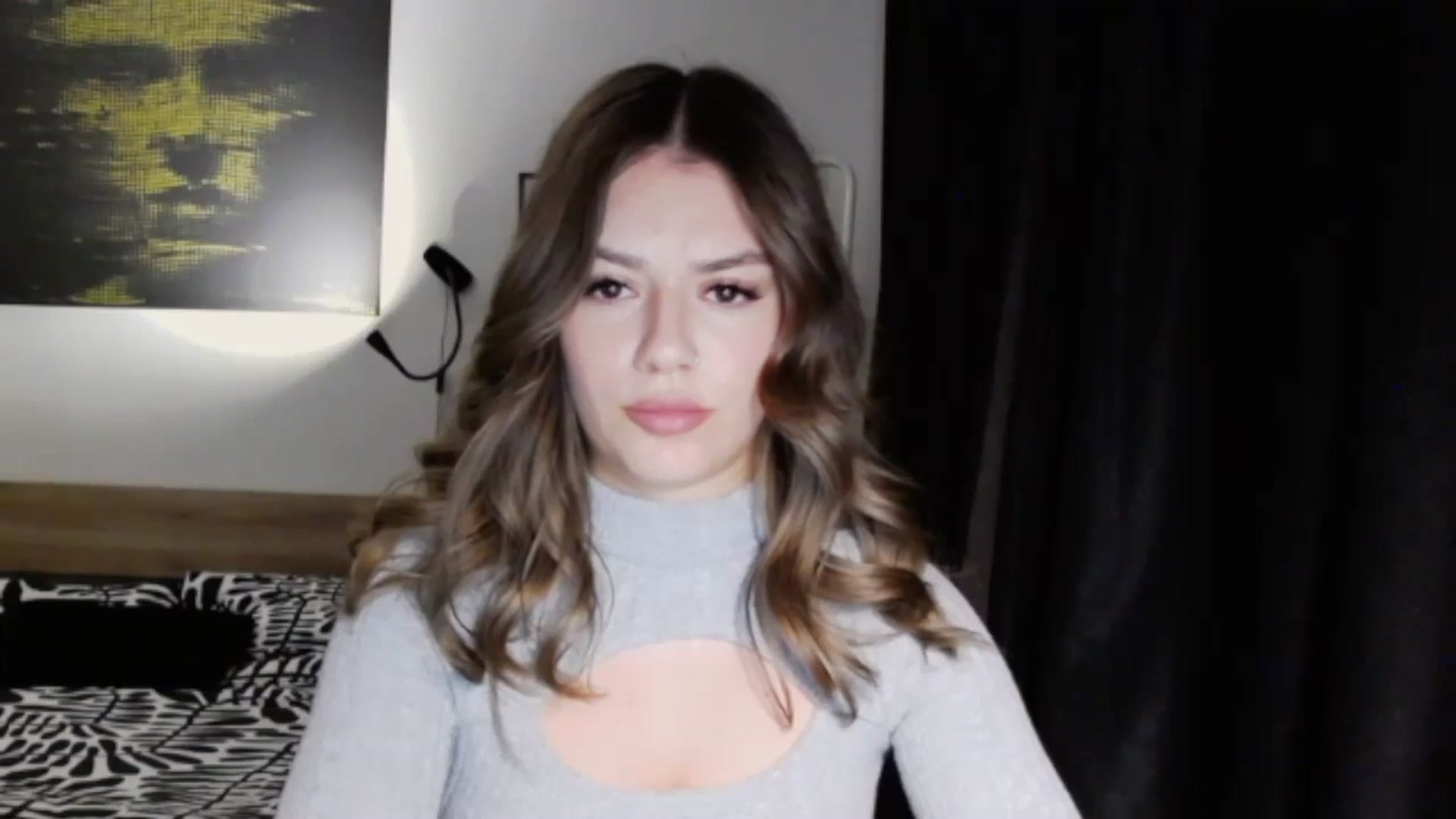 Gallery image thumbnail from RiriBee's myfreecams stream on, 10/23/2024, 17:45 image 13 of 20