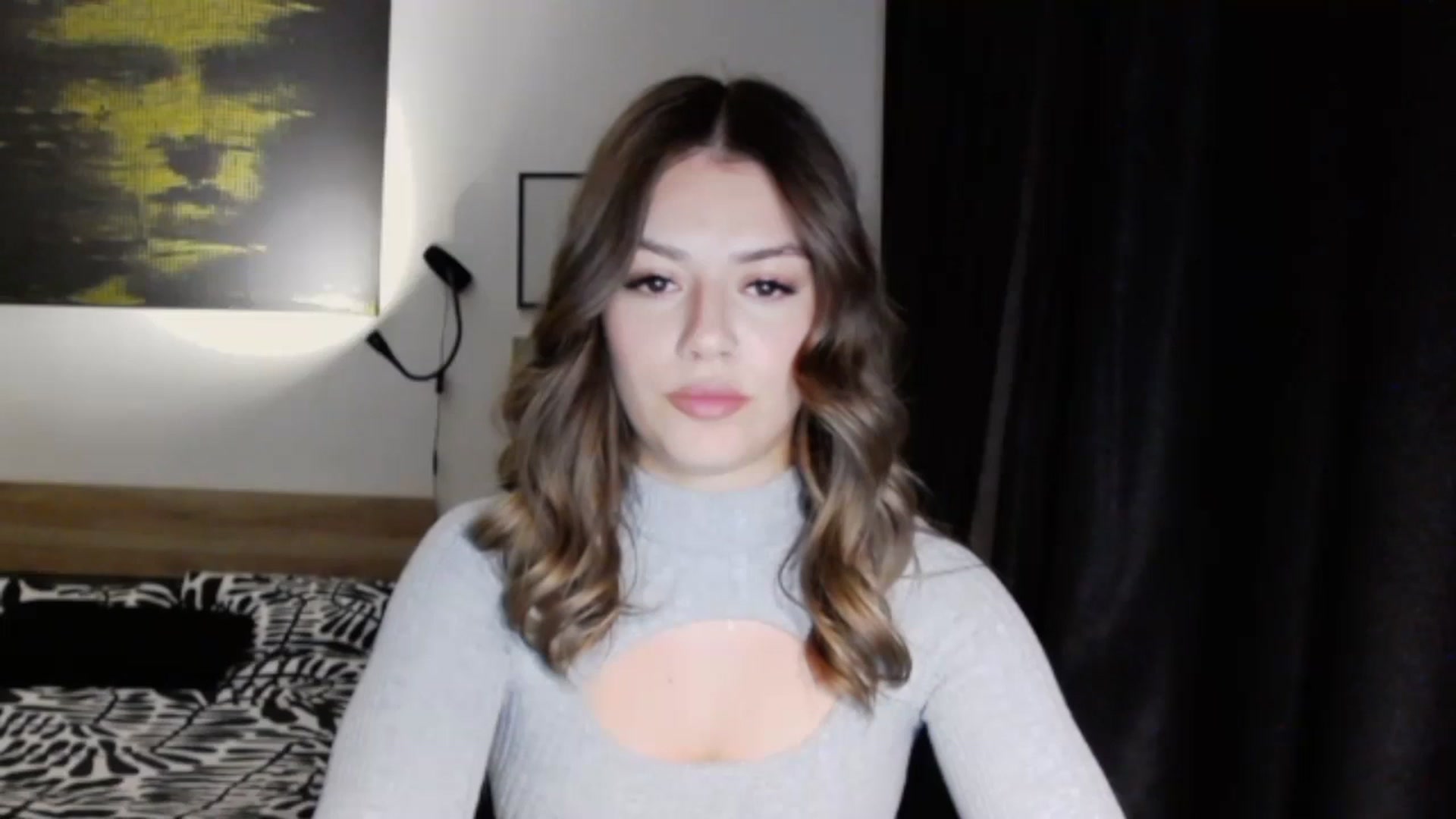 Gallery image thumbnail from RiriBee's myfreecams stream on, 10/23/2024, 17:45 image 1 of 20