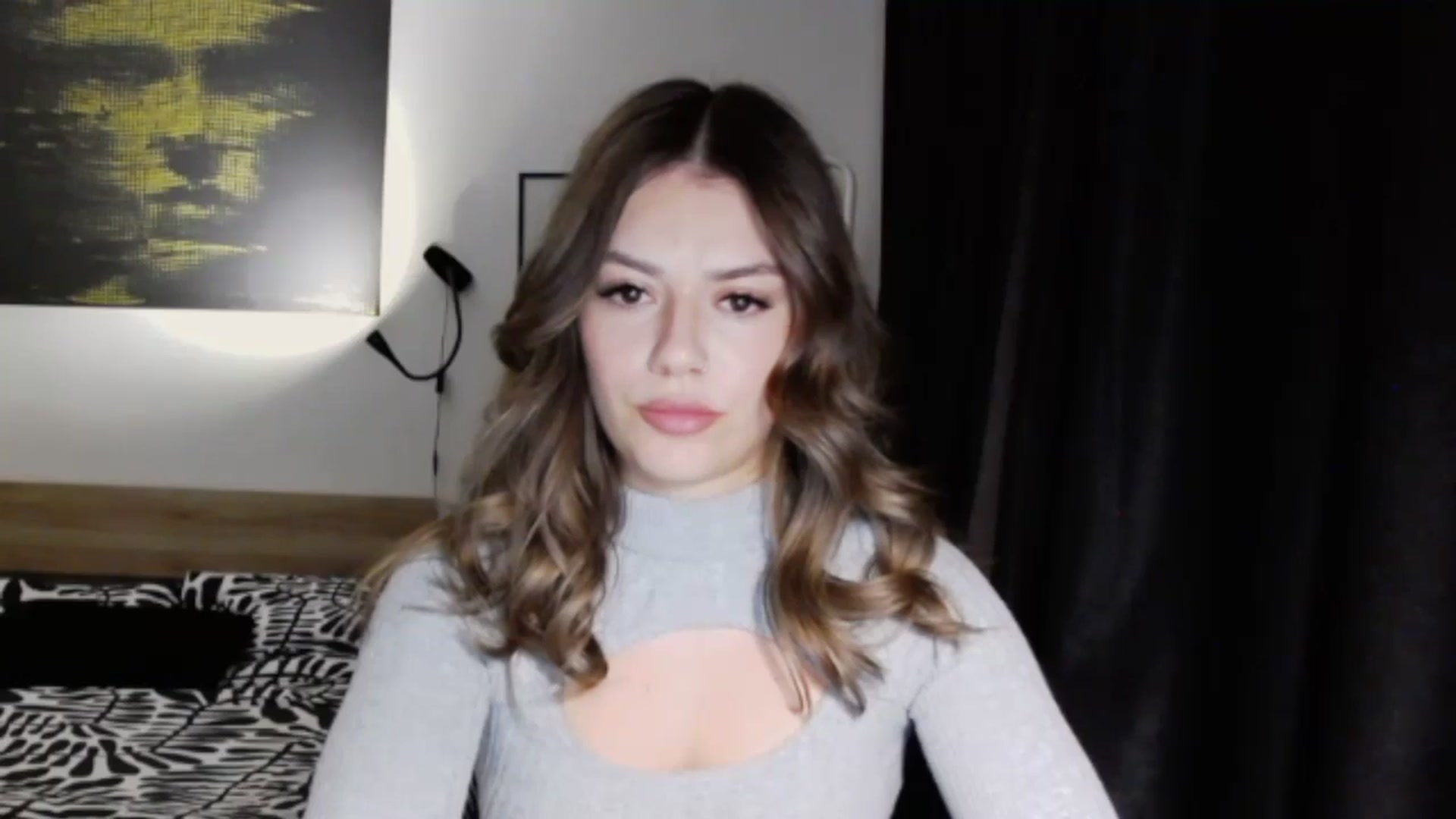 Gallery image thumbnail from RiriBee's myfreecams stream on, 10/23/2024, 17:45 image 14 of 20