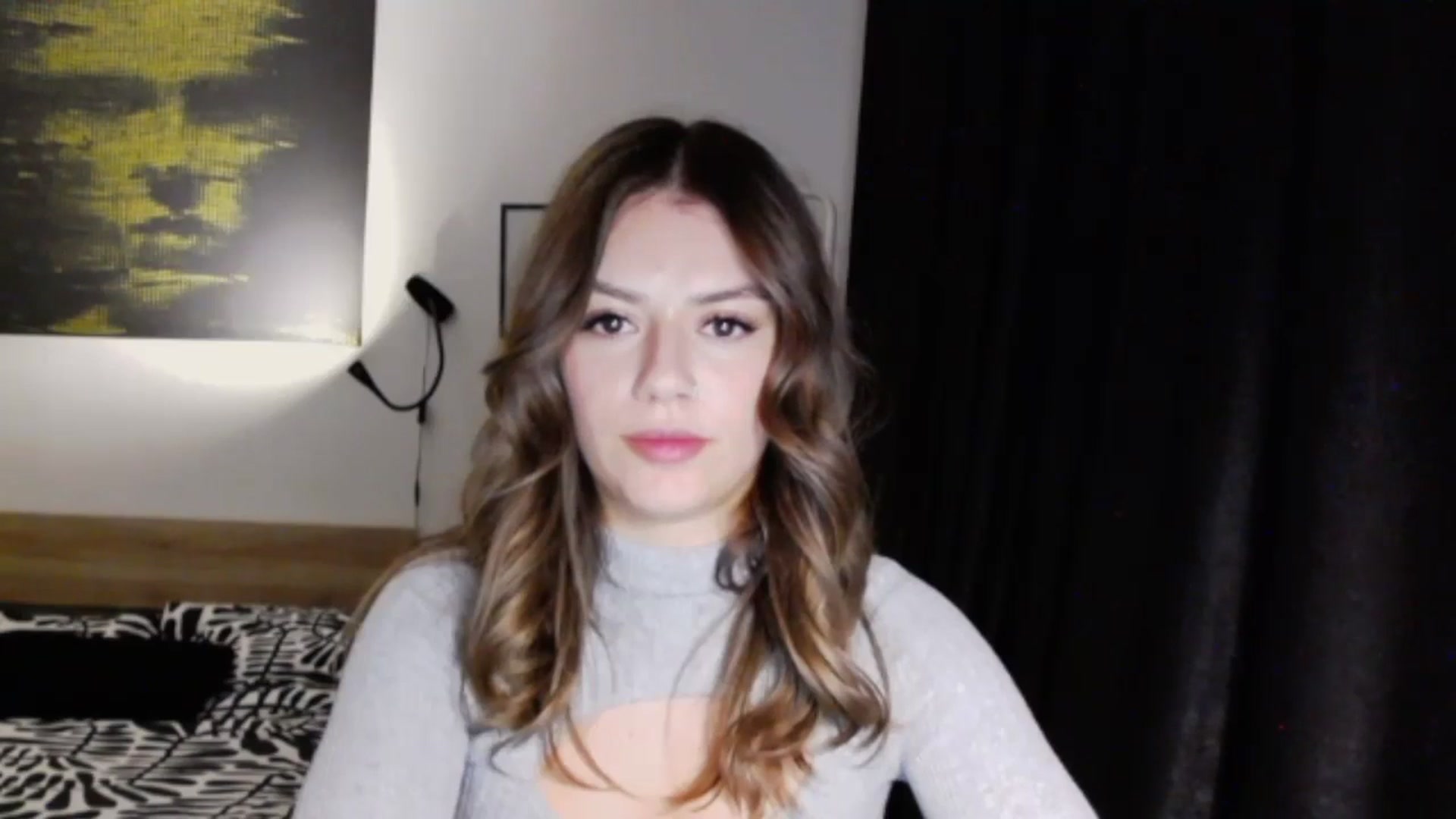 Gallery image thumbnail from RiriBee's myfreecams stream on, 10/23/2024, 20:00 image 12 of 20