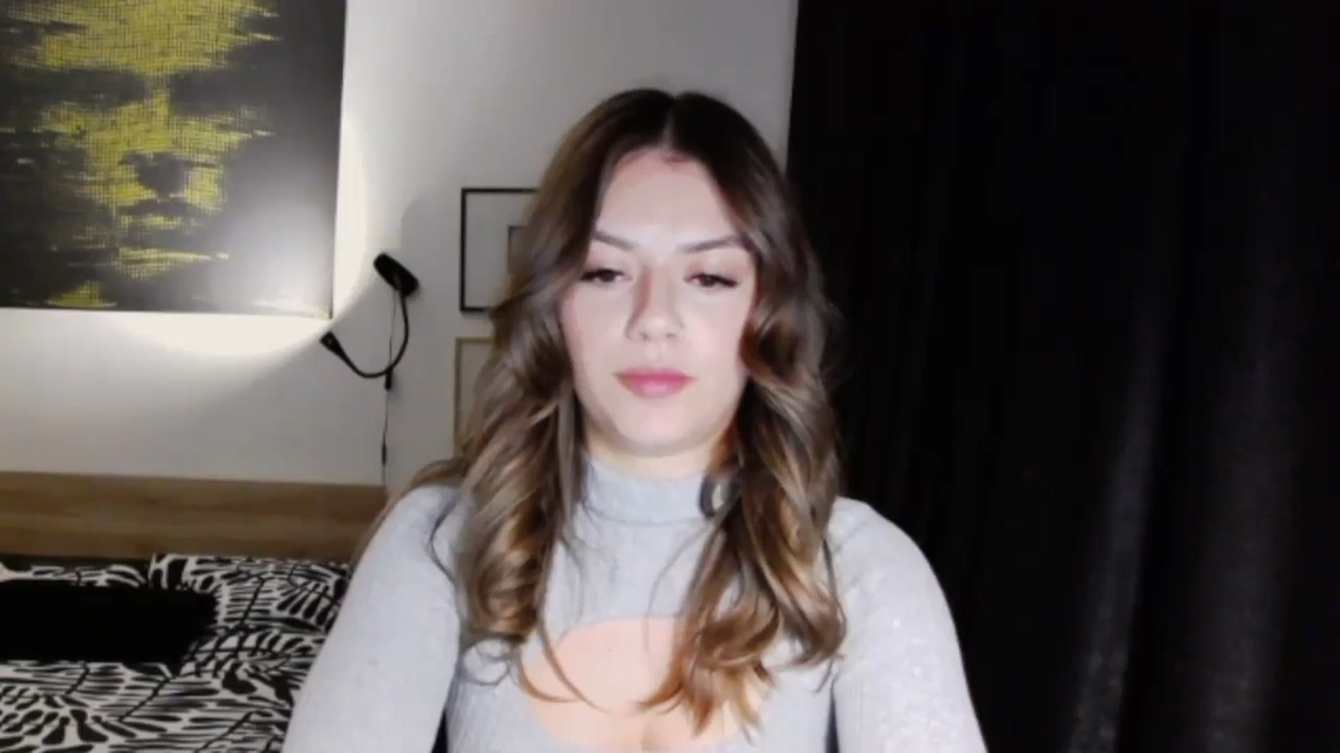 Gallery image thumbnail from RiriBee's myfreecams stream on, 10/23/2024, 20:00 image 8 of 20
