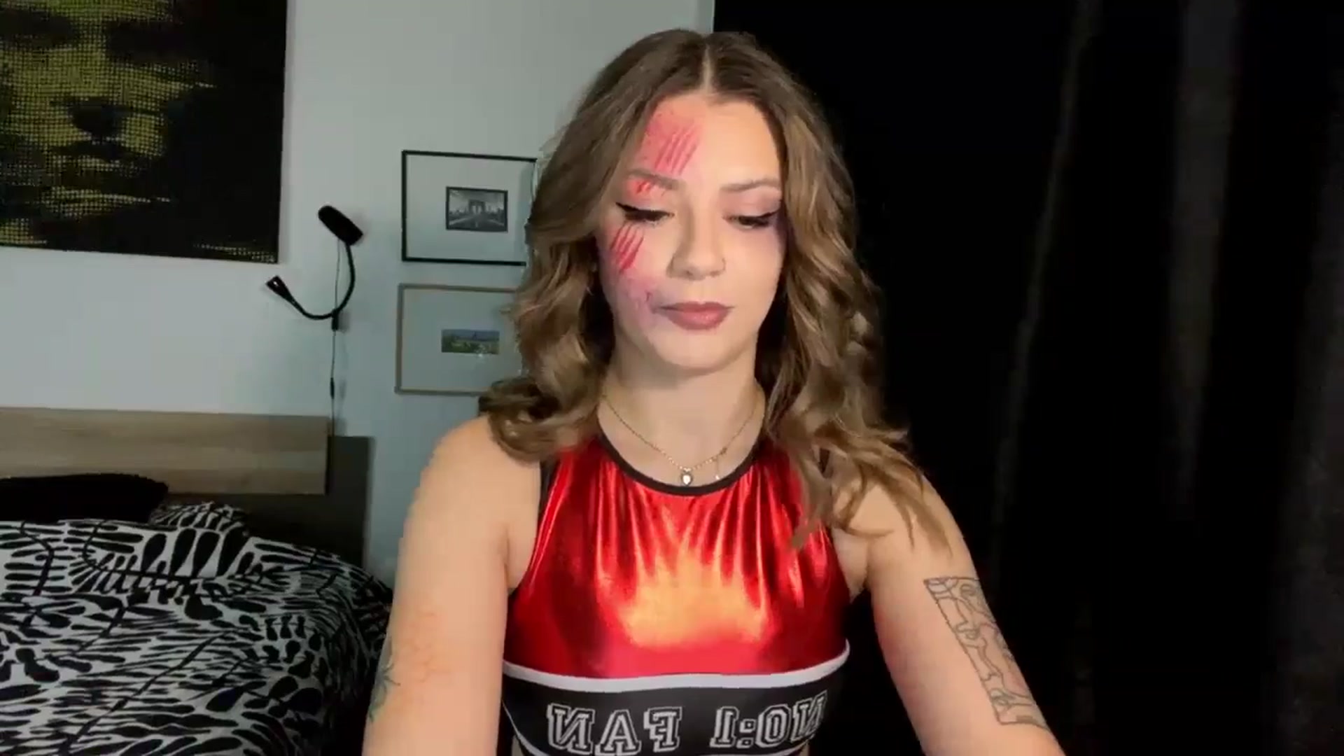Gallery image thumbnail from RiriBee's myfreecams stream on, 11/02/2024, 21:35 image 4 of 20