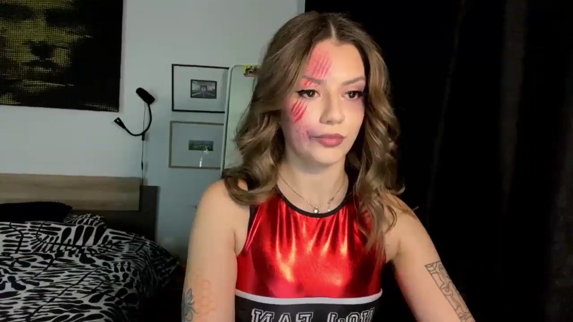 Gallery image thumbnail from RiriBee's myfreecams stream on, 11/02/2024, 21:35 image 5 of 20