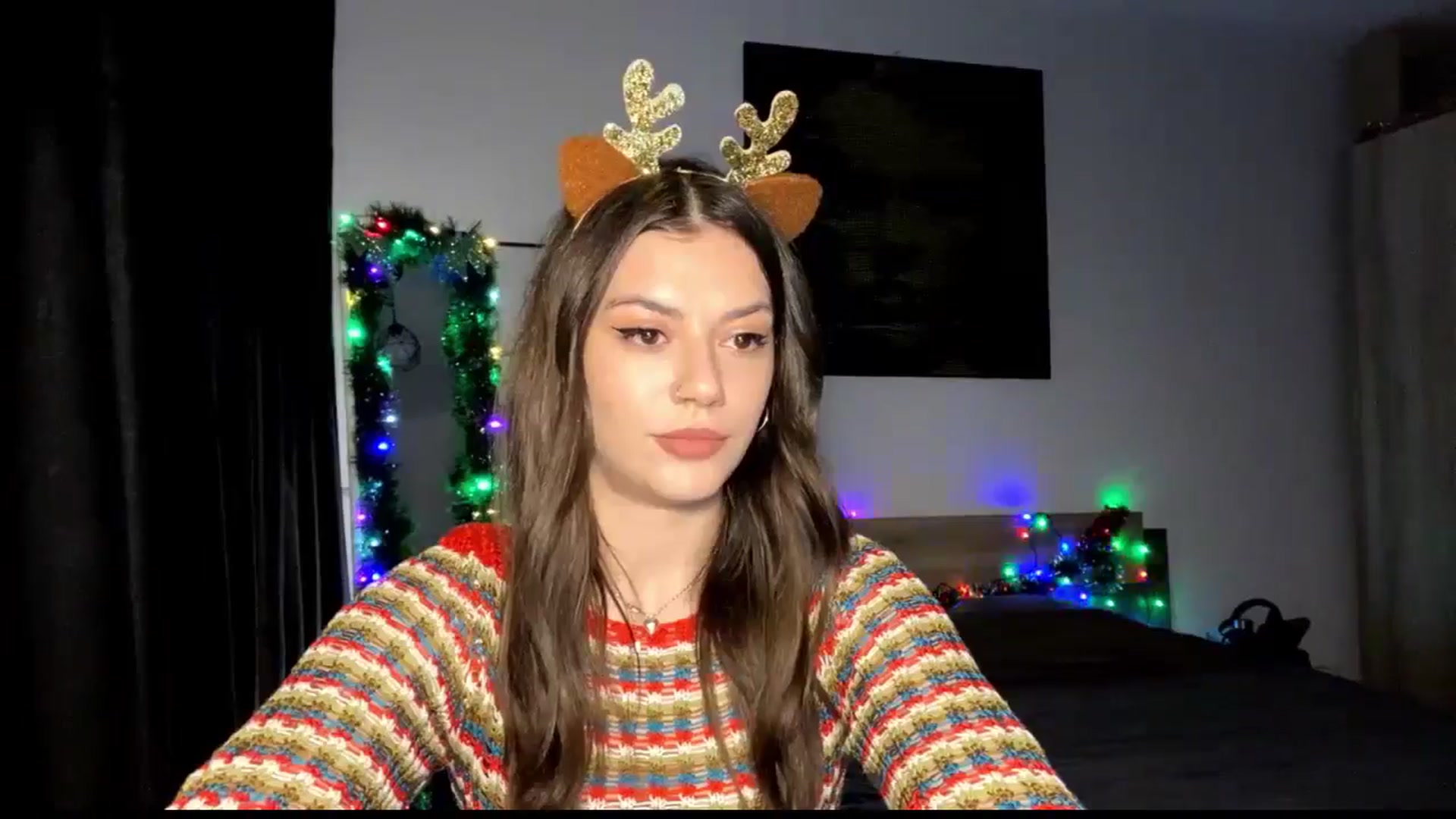 Gallery image thumbnail from RiriBee's myfreecams stream on, 12/24/2024, 22:57 image 2 of 20