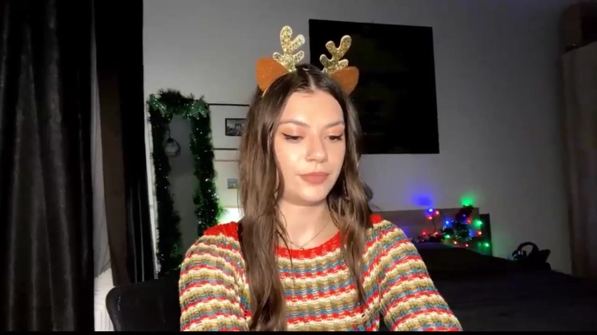 Gallery image thumbnail from RiriBee's myfreecams stream on, 12/24/2024, 22:57 image 18 of 20