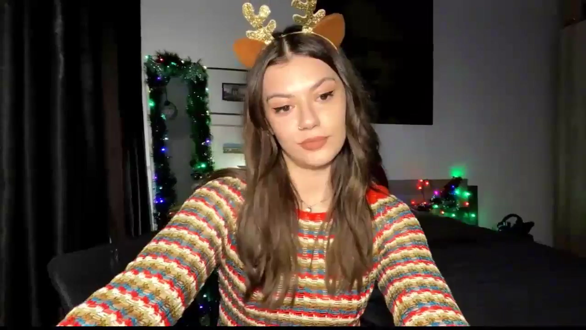 Gallery image thumbnail from RiriBee's myfreecams stream on, 12/24/2024, 22:57 image 12 of 20