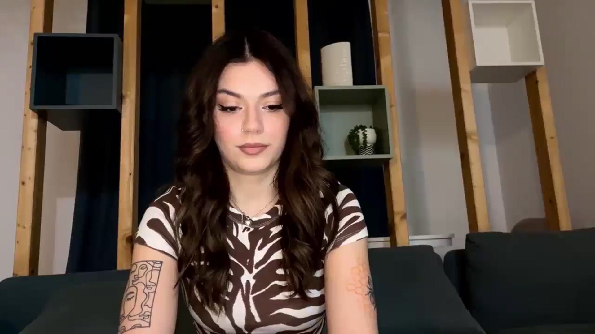 Gallery image thumbnail from RiriBee's myfreecams stream on, 01/04/2025, 23:13 image 20 of 20