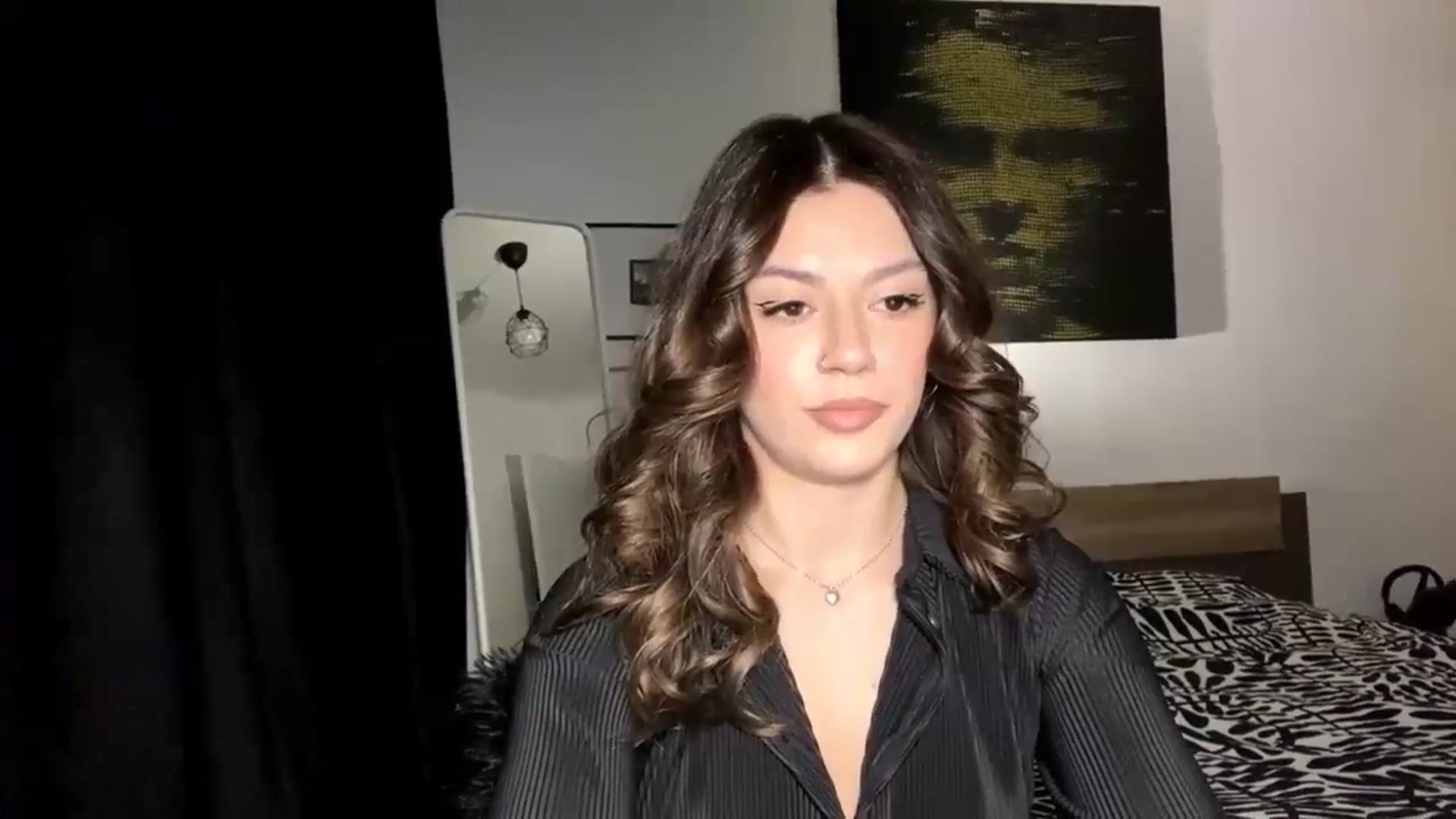 Gallery image thumbnail from RiriBee's myfreecams stream on, 01/07/2025, 18:16 image 5 of 20