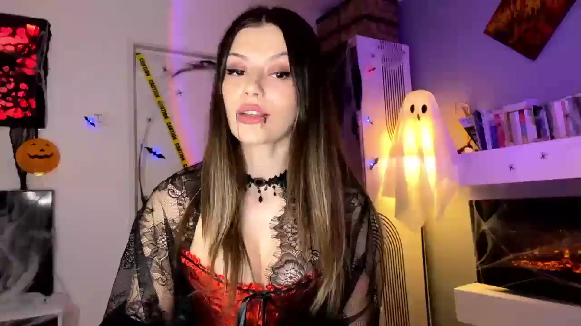 Gallery image thumbnail from RiriBee's myfreecams stream on, 10/31/2025, 23:41 image 4 of 20