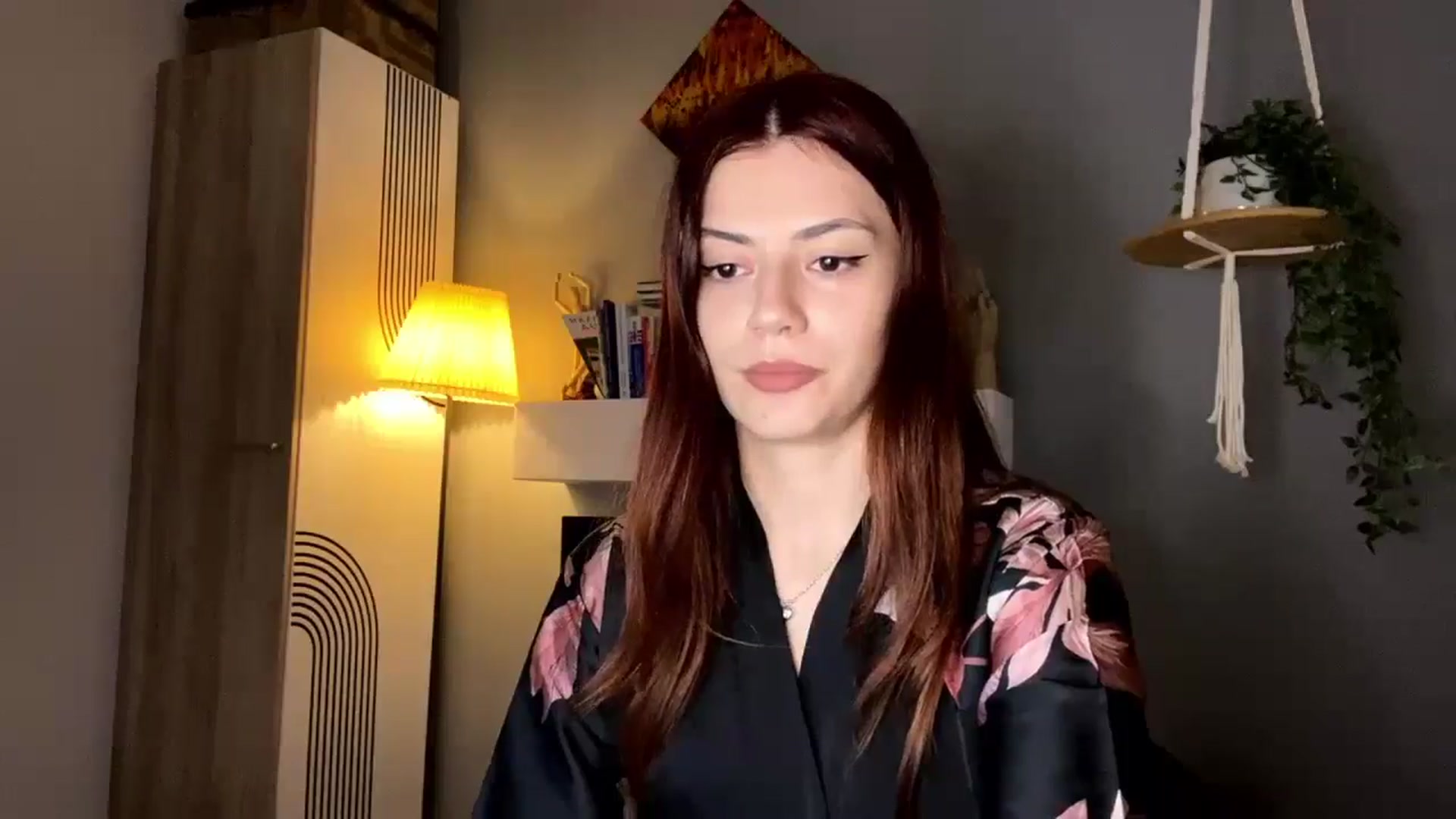 Gallery image thumbnail from RiriBee's myfreecams stream on, 12/05/2025, 04:24 image 4 of 20