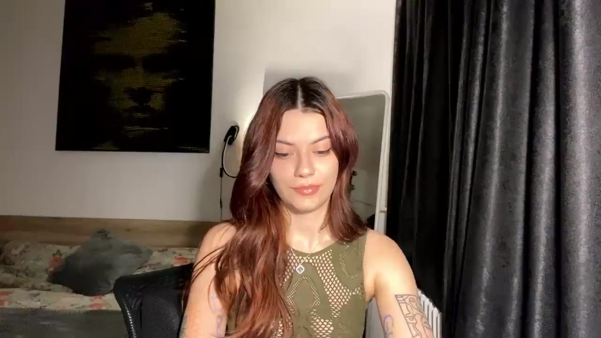 Gallery image thumbnail from RiriBee's myfreecams stream on, 03/18/2026, 24:06 image 16 of 20