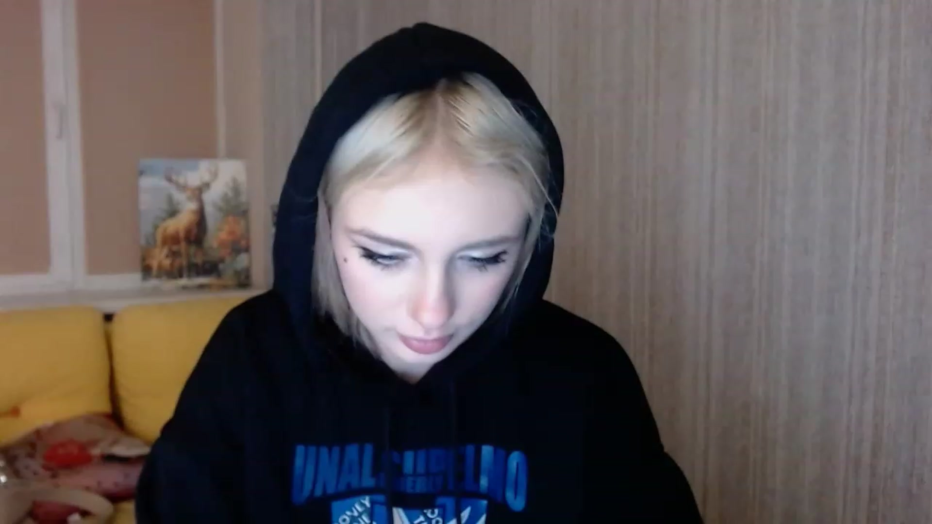 Gallery image thumbnail from Ririma_xo's myfreecams stream on, 11/18/2022, 14:45 image 4 of 20