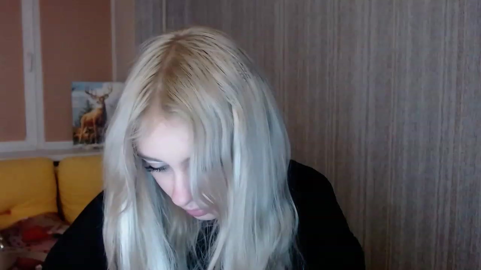 Gallery image thumbnail from Ririma_xo's myfreecams stream on, 11/18/2022, 14:45 image 11 of 20