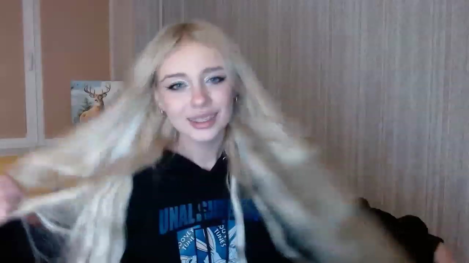 Gallery image thumbnail from Ririma_xo's myfreecams stream on, 11/18/2022, 14:45 image 12 of 20