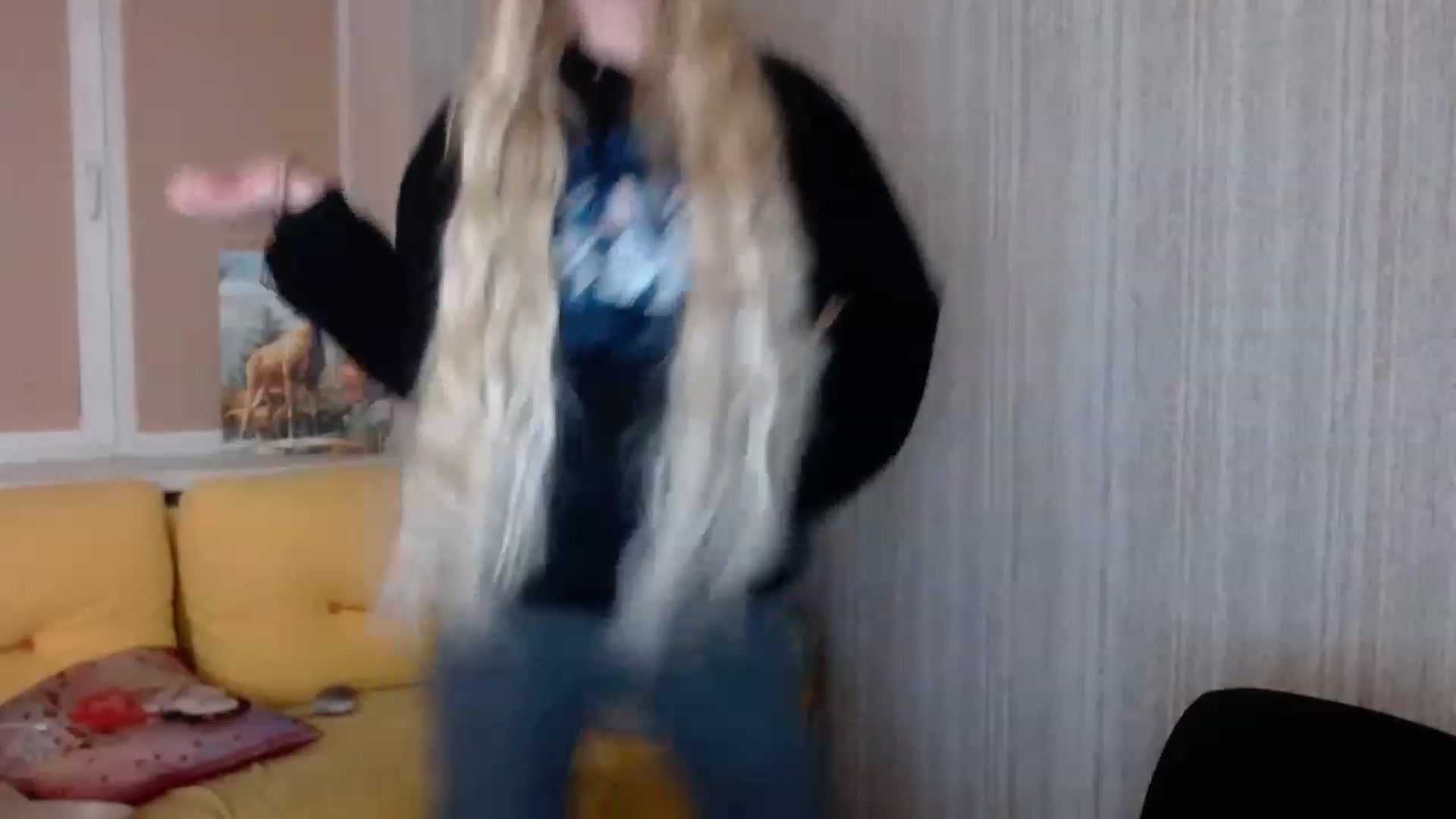 Gallery image thumbnail from Ririma_xo's myfreecams stream on, 11/18/2022, 14:45 image 17 of 20