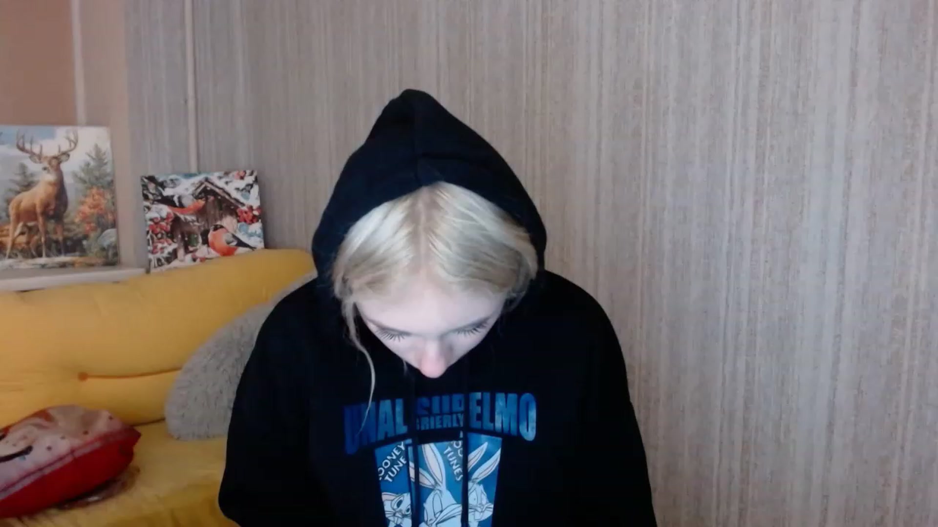 Gallery image thumbnail from Ririma_xo's myfreecams stream on, 11/18/2022, 18:45 image 12 of 20
