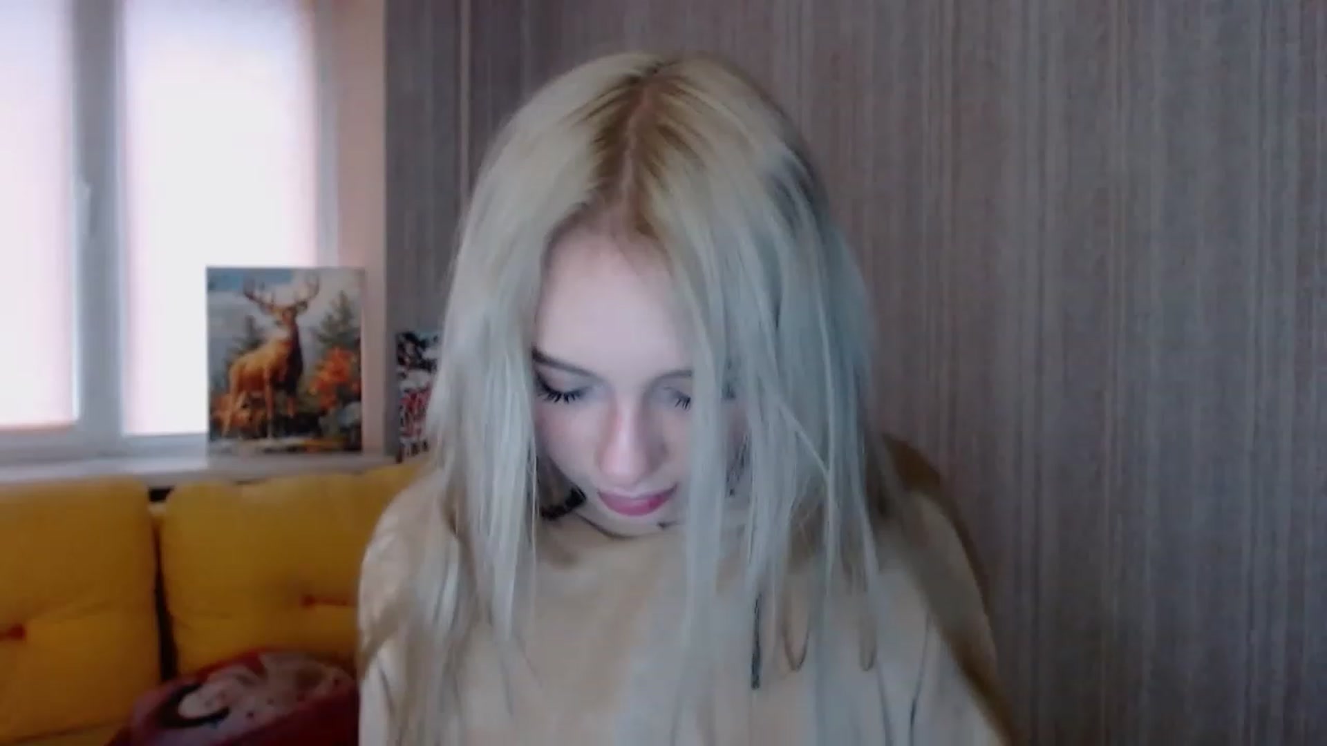 Gallery image thumbnail from Ririma_xo's myfreecams stream on, 11/19/2022, 09:03 image 4 of 20
