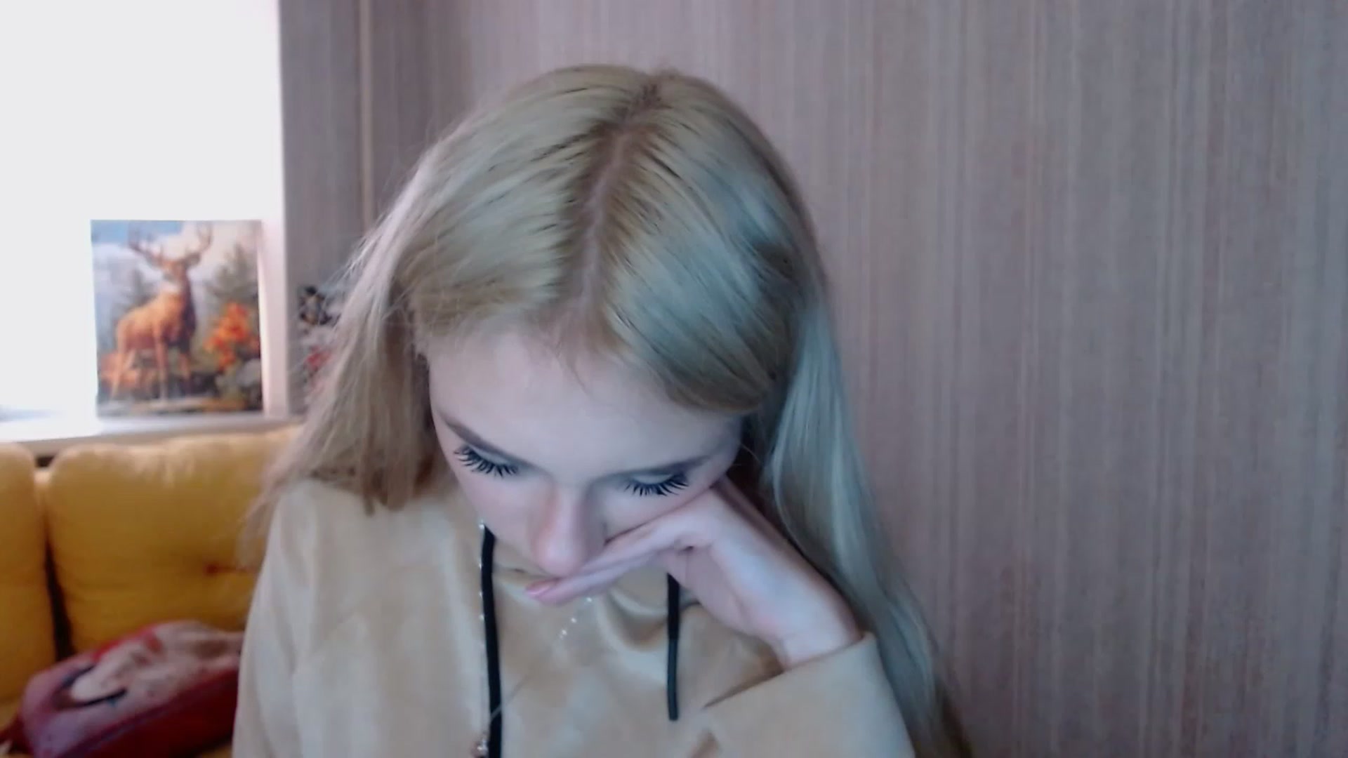 Gallery image thumbnail from Ririma_xo's myfreecams stream on, 11/19/2022, 12:11 image 12 of 20