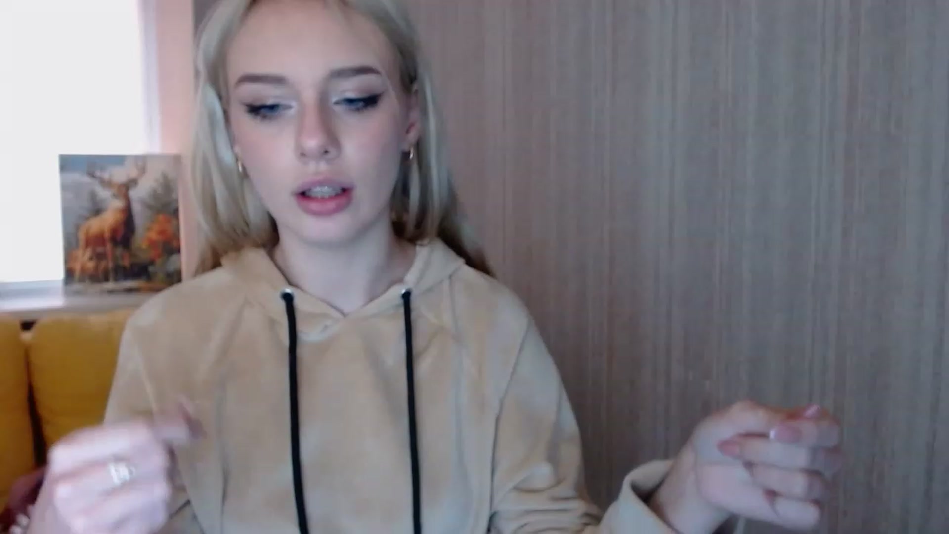 Gallery image thumbnail from Ririma_xo's myfreecams stream on, 11/19/2022, 13:08 image 5 of 20