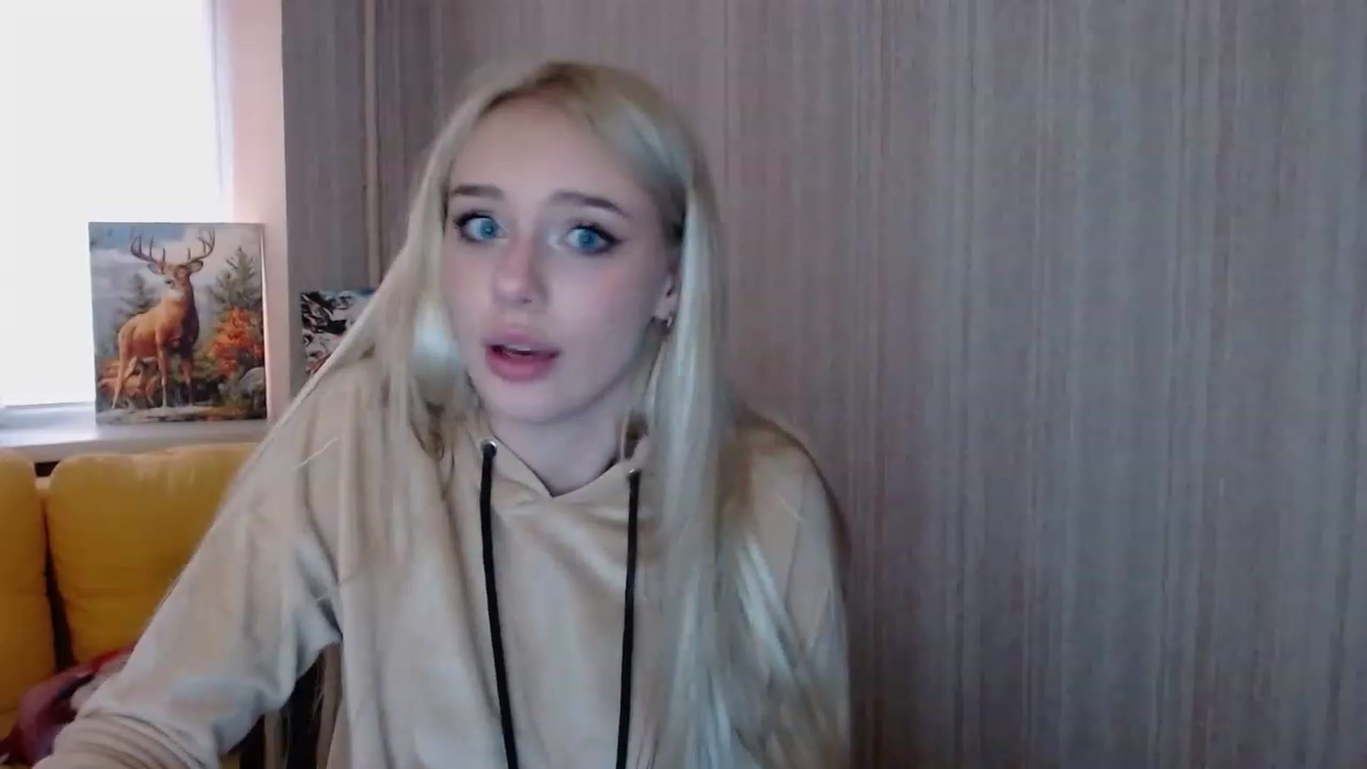 Gallery image thumbnail from Ririma_xo's myfreecams stream on, 11/19/2022, 13:08 image 10 of 20