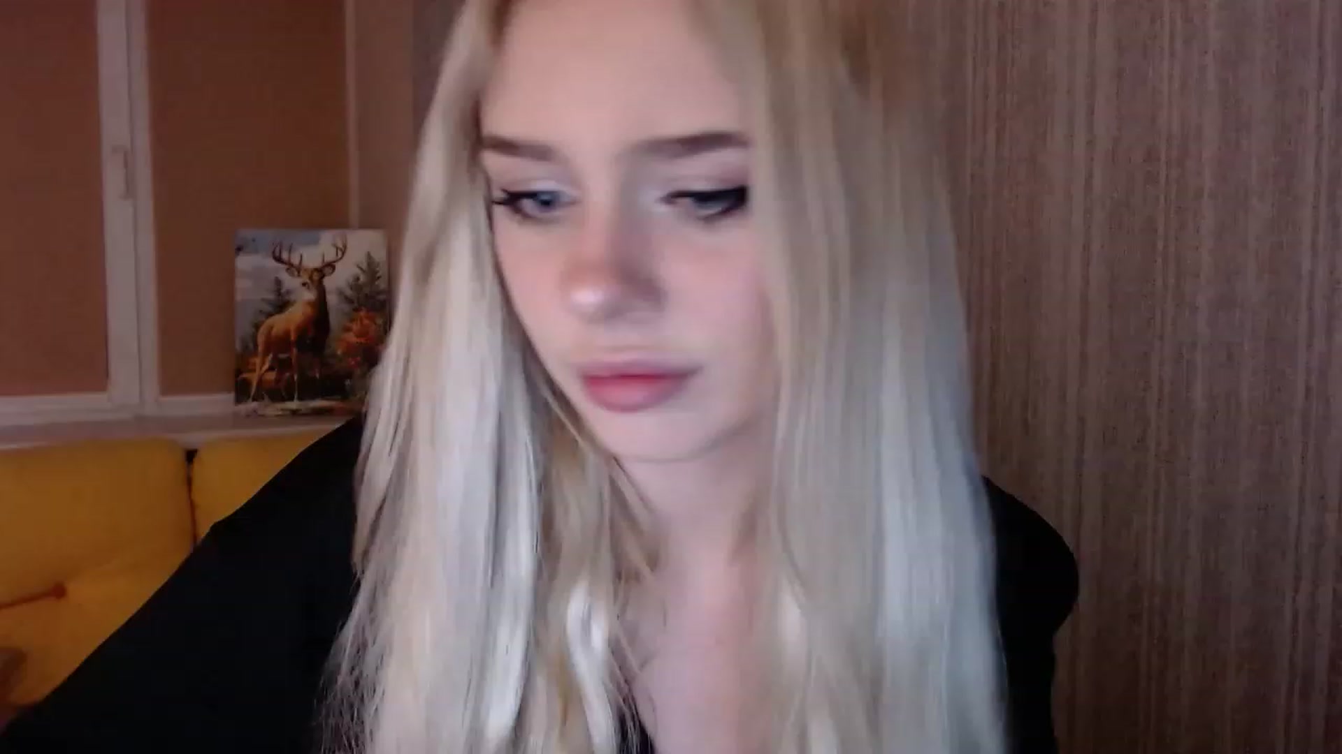 Gallery image thumbnail from Ririma_xo's myfreecams stream on, 11/20/2022, 16:03 image 3 of 20