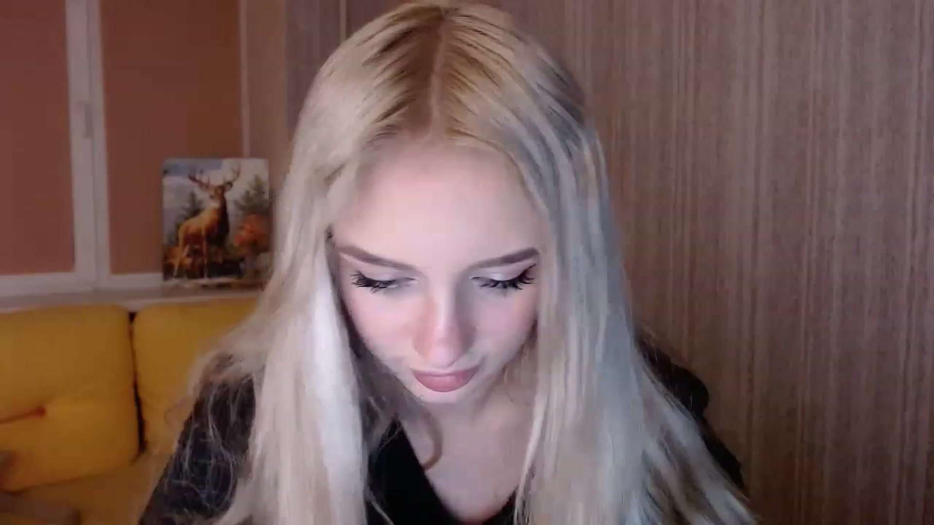Gallery image thumbnail from Ririma_xo's myfreecams stream on, 11/20/2022, 16:03 image 15 of 20