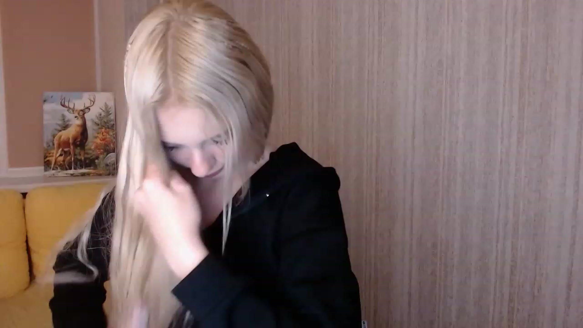 Gallery image thumbnail from Ririma_xo's myfreecams stream on, 11/20/2022, 16:37 image 20 of 20