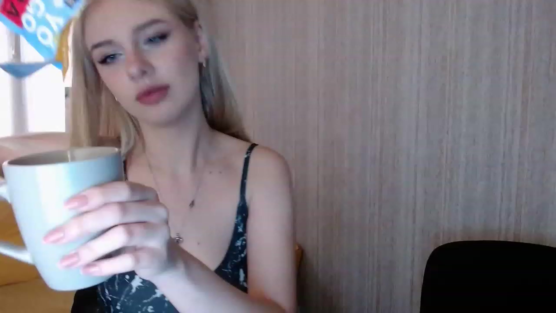 Gallery image thumbnail from Ririma_xo's myfreecams stream on, 11/22/2022, 10:48 image 9 of 20