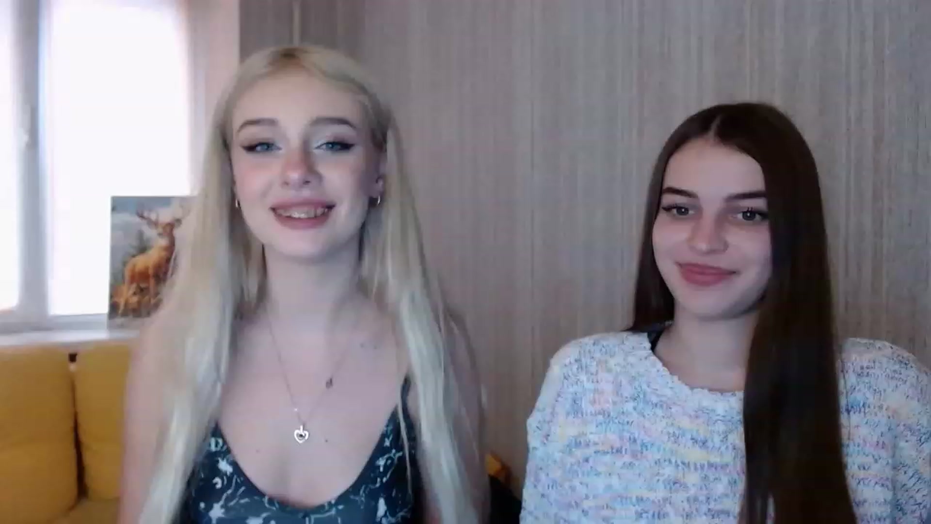 Gallery image thumbnail from Ririma_xo's myfreecams stream on, 11/22/2022, 10:48 image 19 of 20