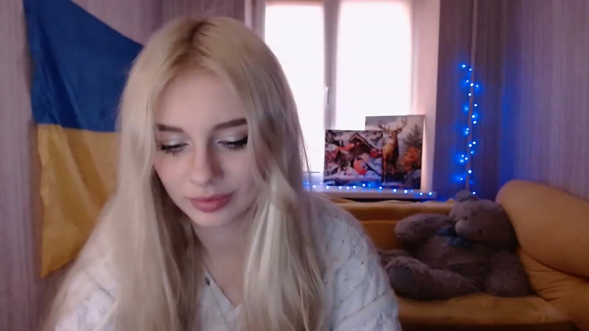 Gallery image thumbnail from Ririma_xo's myfreecams stream on, 12/02/2022, 12:44 image 14 of 20