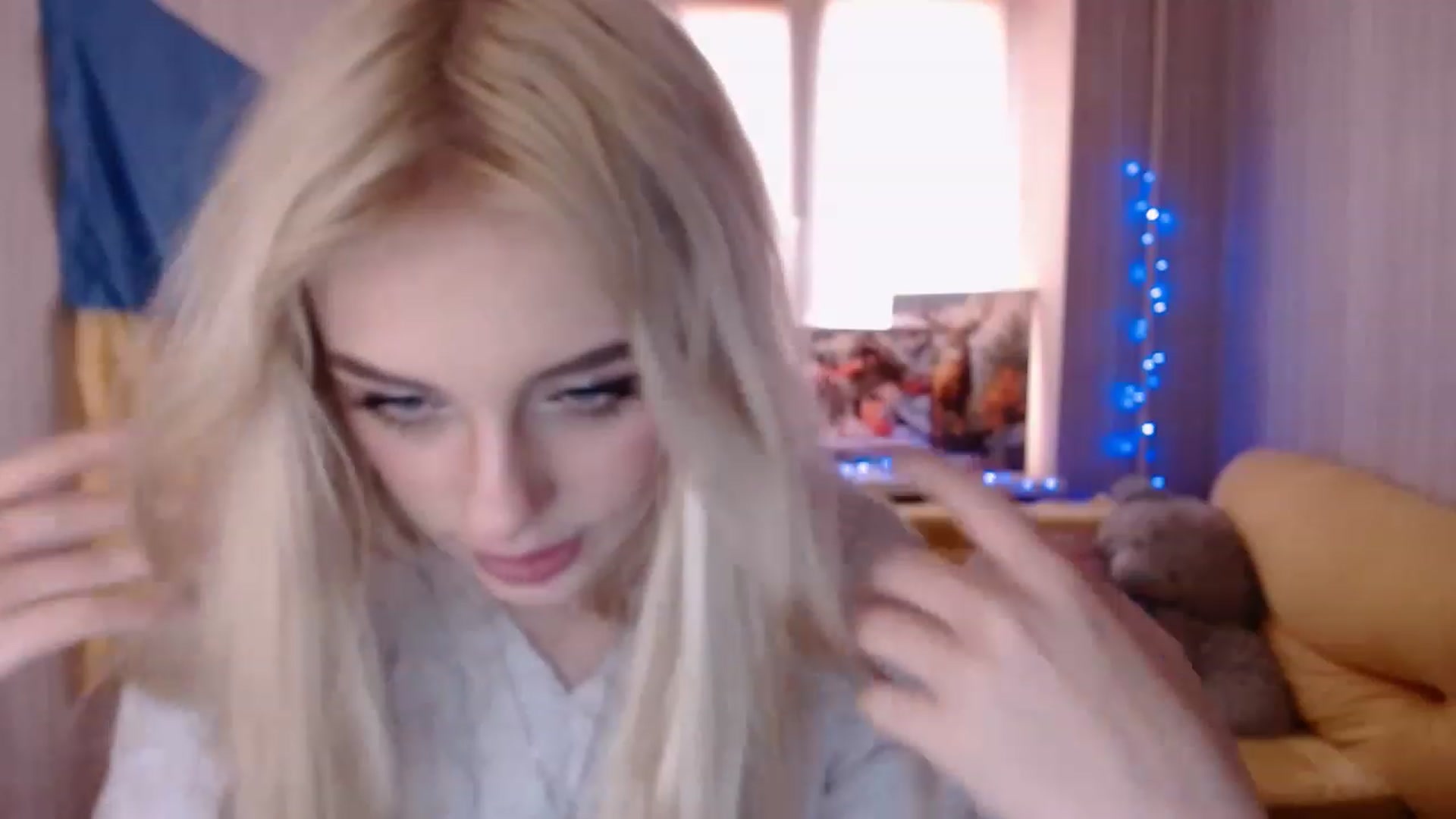 Gallery image thumbnail from Ririma_xo's myfreecams stream on, 12/02/2022, 12:44 image 8 of 20