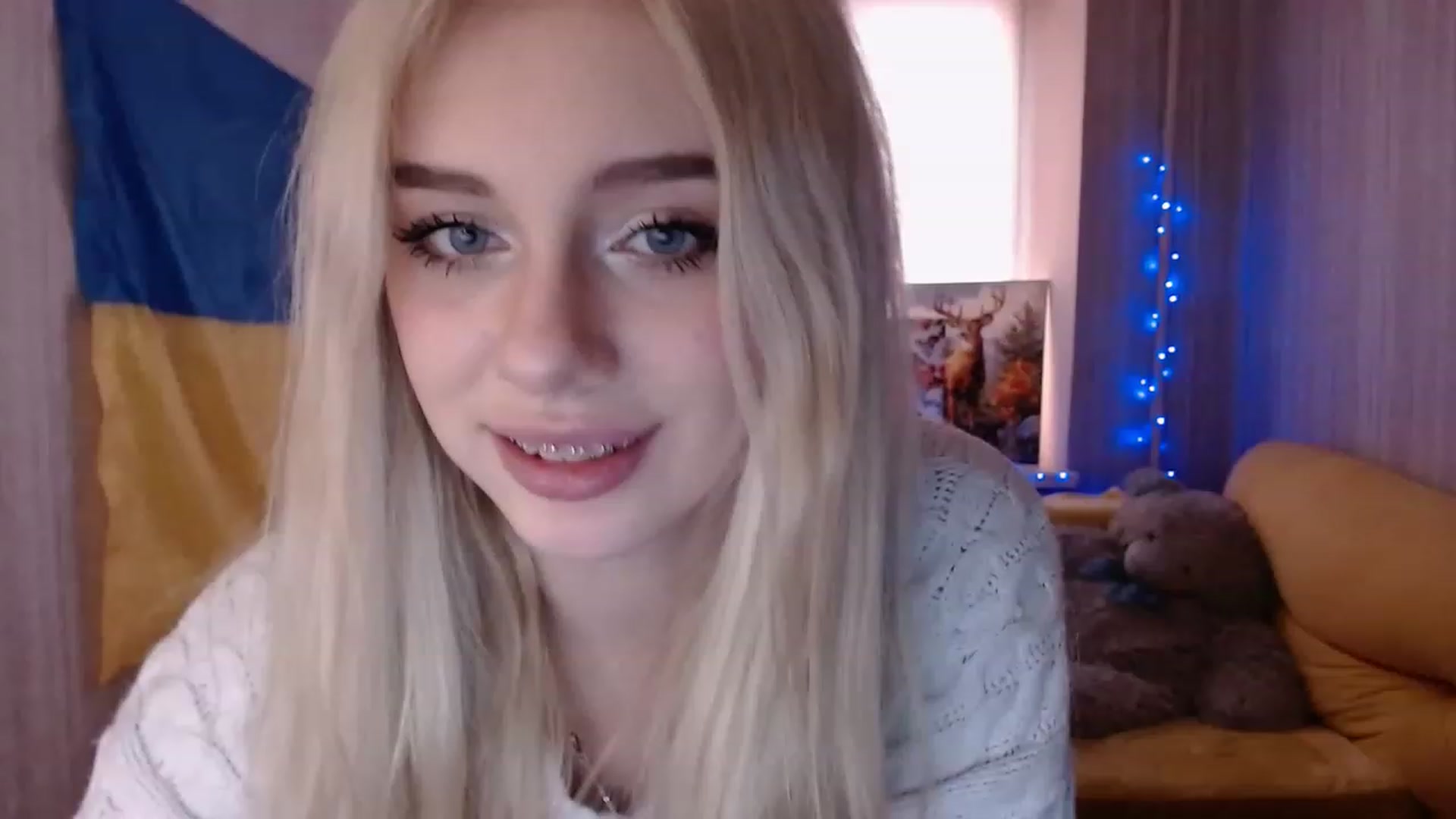 Gallery image thumbnail from Ririma_xo's myfreecams stream on, 12/02/2022, 12:44 image 15 of 20