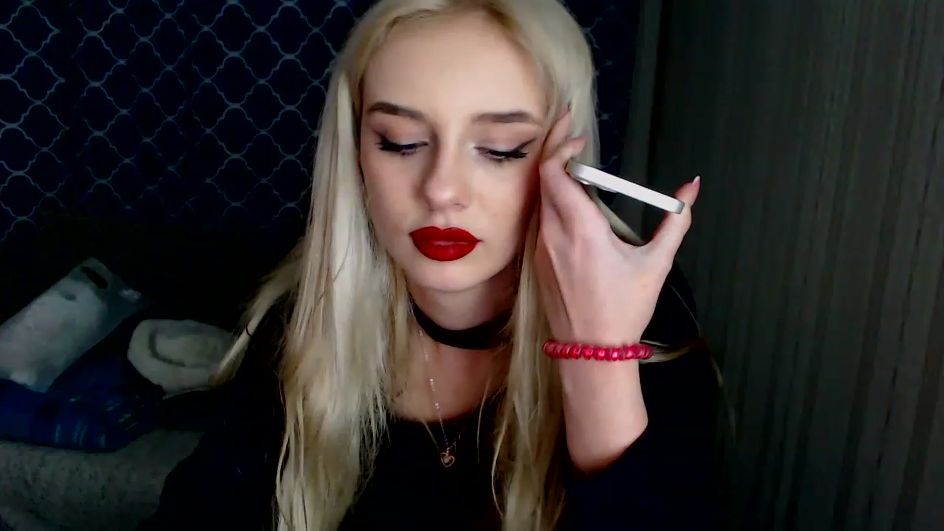 Gallery image thumbnail from Ririma_xo's myfreecams stream on, 12/07/2022, 13:09 image 9 of 20