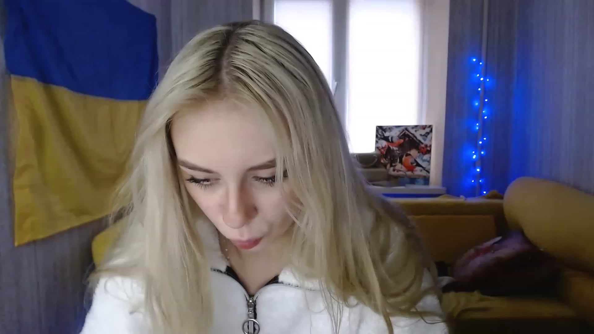 Gallery image thumbnail from Ririma_xo's myfreecams stream on, 12/08/2022, 11:16 image 20 of 20