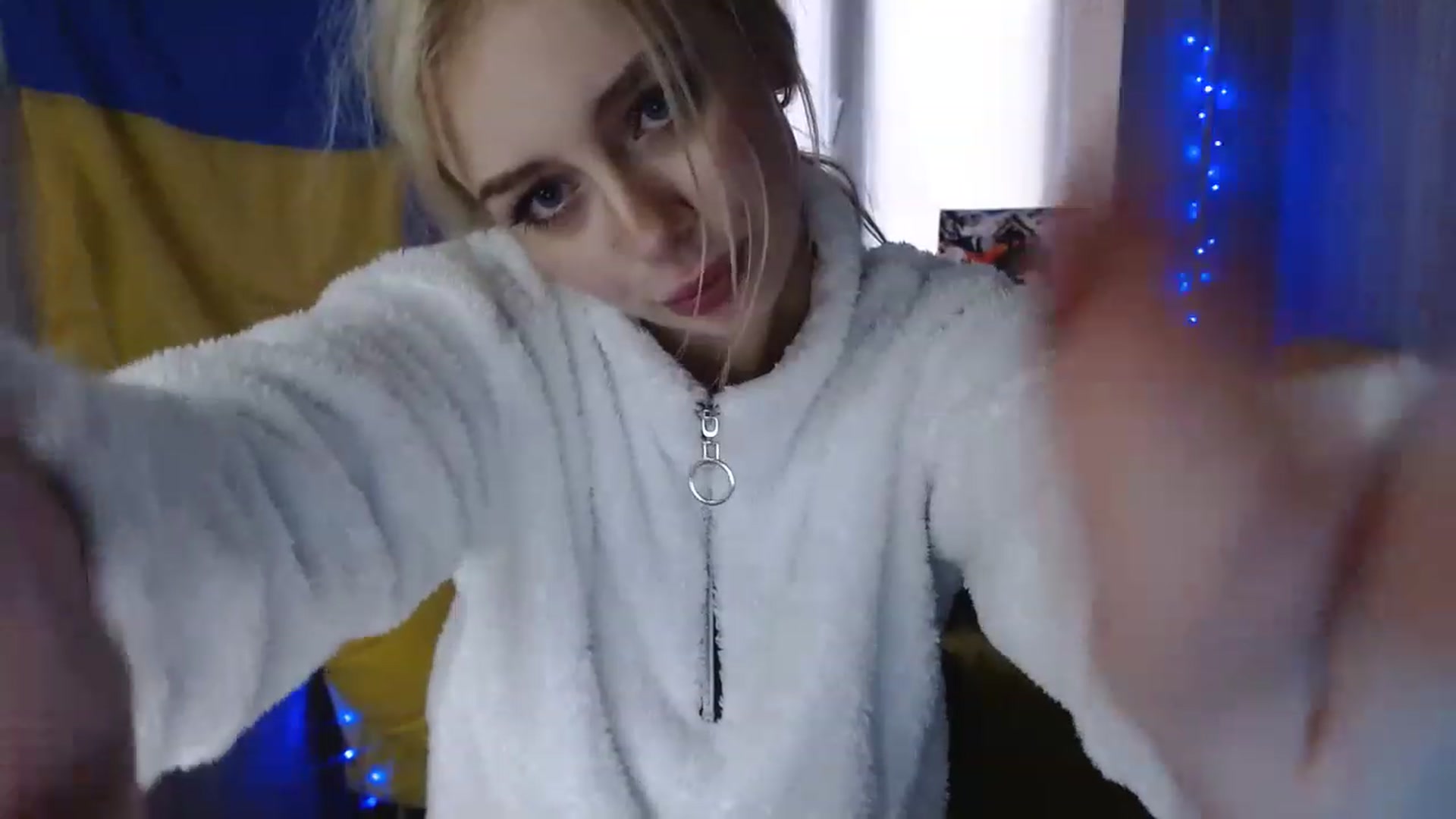 Gallery image thumbnail from Ririma_xo's myfreecams stream on, 12/08/2022, 12:13 image 19 of 20