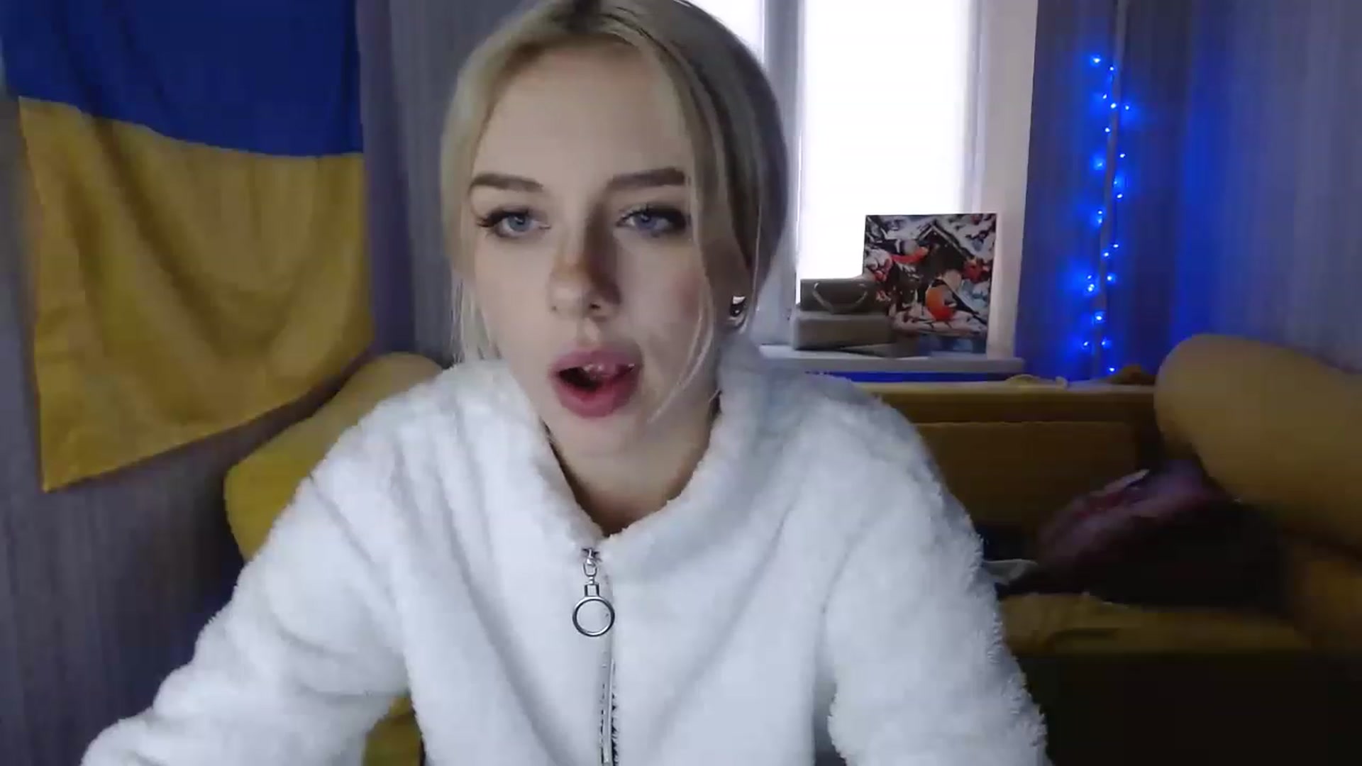 Gallery image thumbnail from Ririma_xo's myfreecams stream on, 12/08/2022, 12:13 image 11 of 20