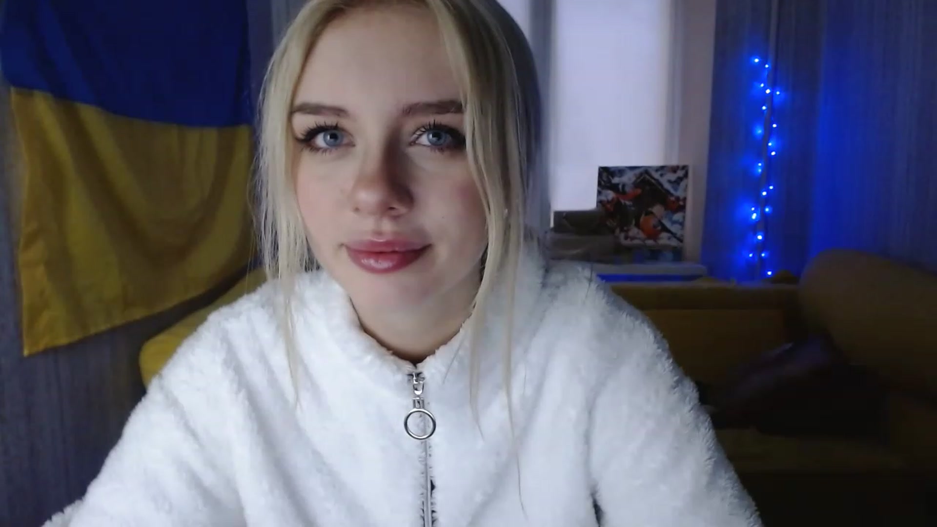 Gallery image thumbnail from Ririma_xo's myfreecams stream on, 12/08/2022, 12:56 image 19 of 20