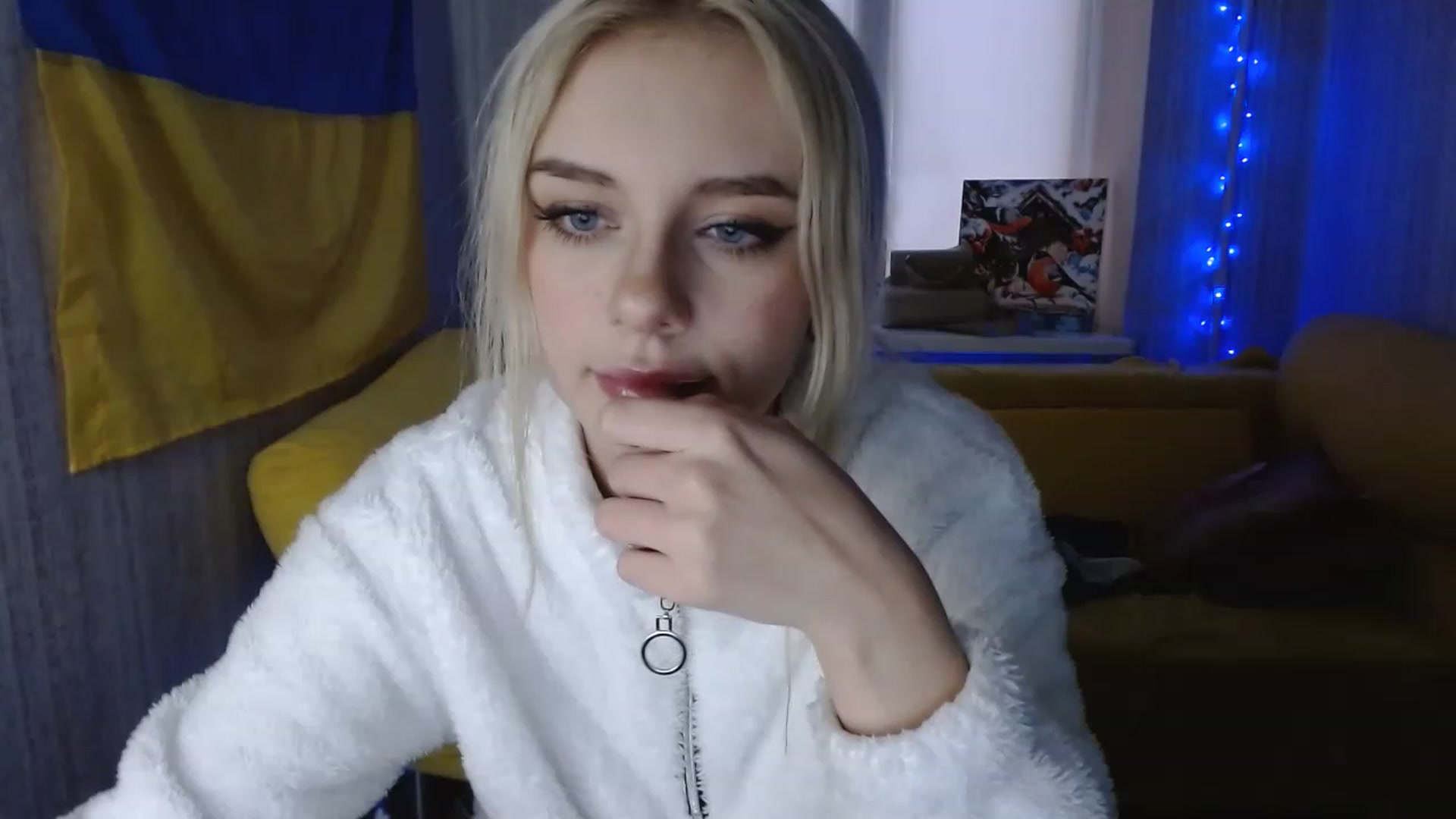 Gallery image thumbnail from Ririma_xo's myfreecams stream on, 12/08/2022, 12:56 image 20 of 20