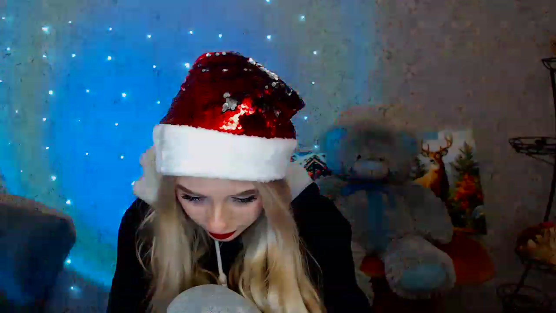 Gallery image thumbnail from Ririma_xo's myfreecams stream on, 12/25/2022, 12:18 image 19 of 20