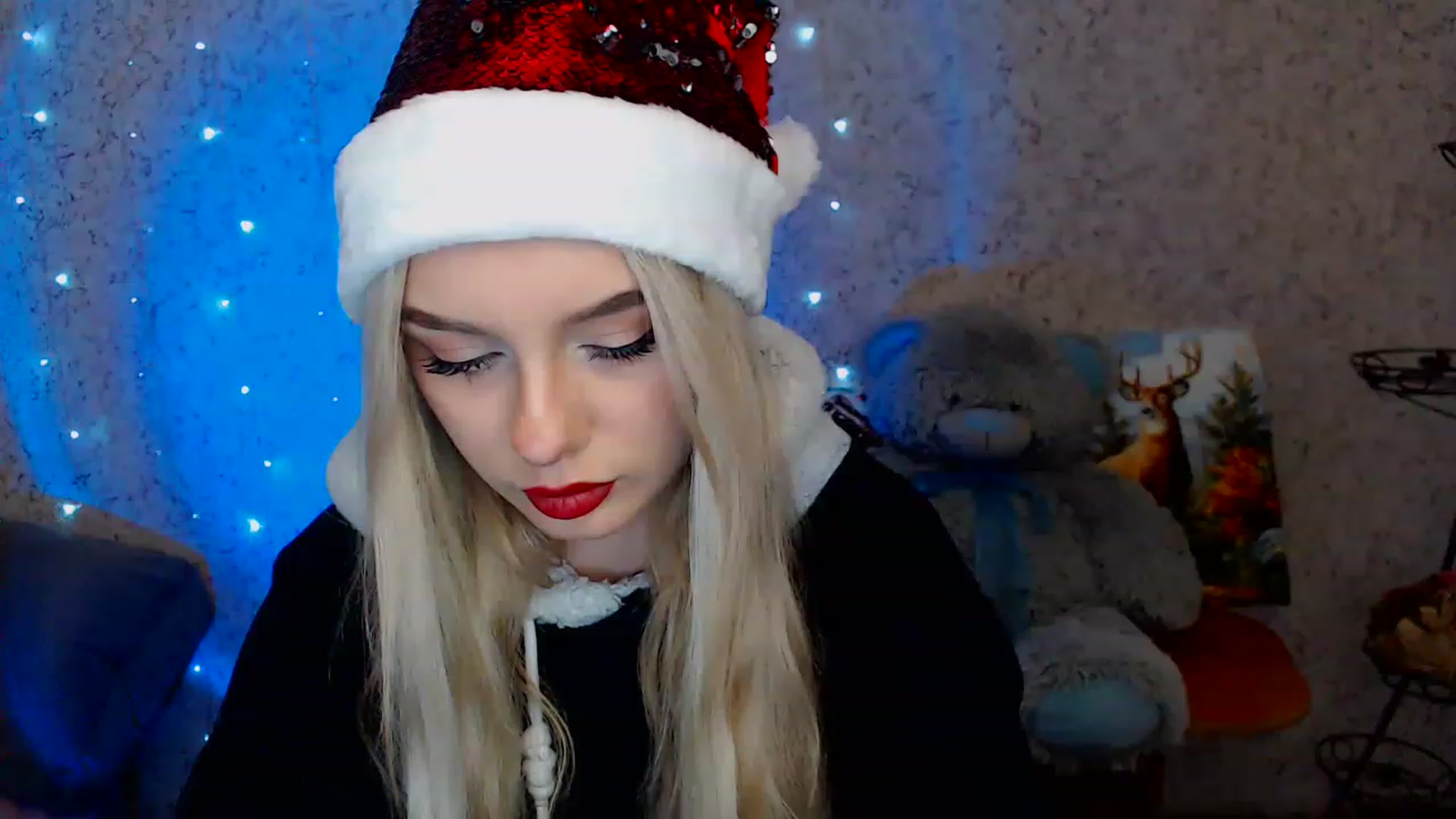 Gallery image thumbnail from Ririma_xo's myfreecams stream on, 12/25/2022, 12:18 image 2 of 20