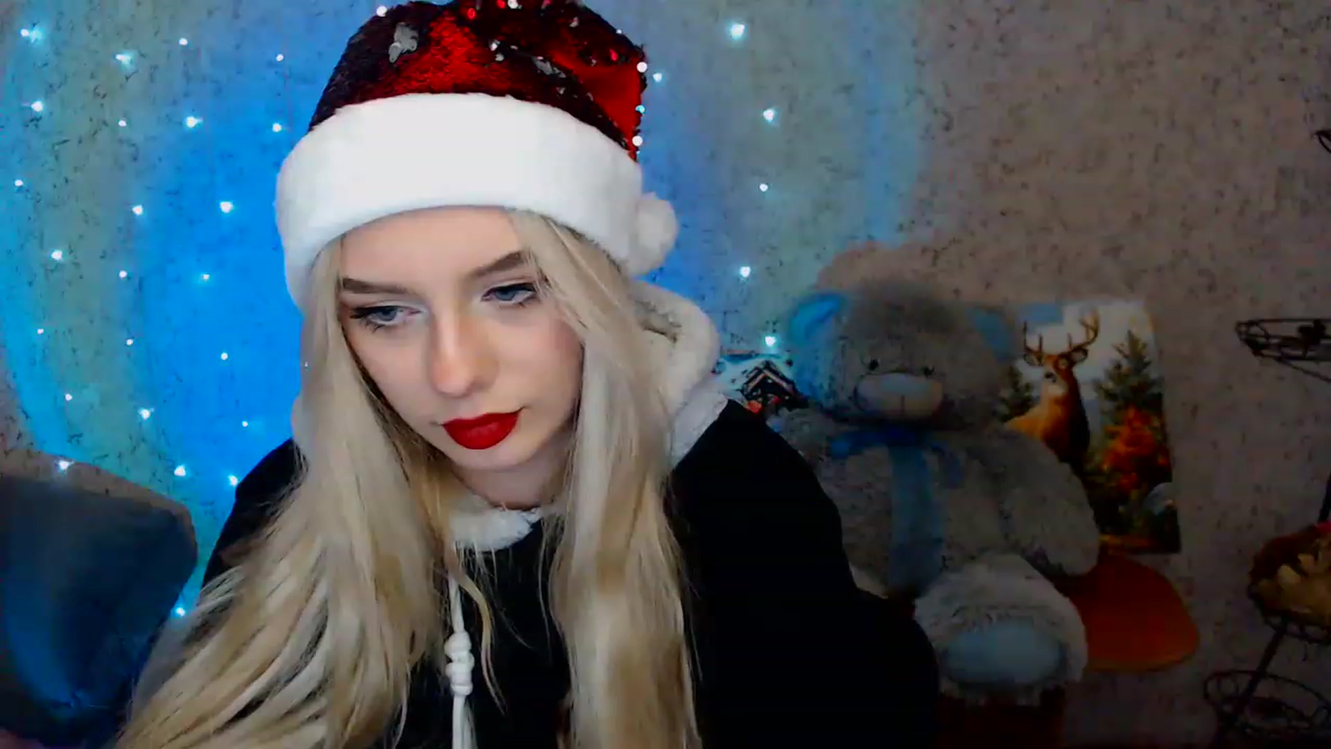 Gallery image thumbnail from Ririma_xo's myfreecams stream on, 12/25/2022, 12:18 image 8 of 20