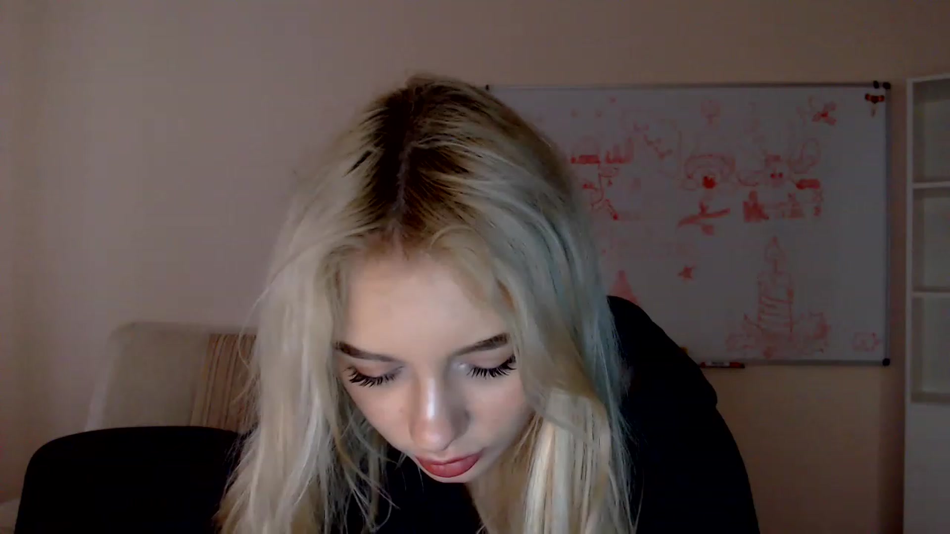 Gallery image thumbnail from Ririma_xo's myfreecams stream on, 12/28/2022, 12:43 image 1 of 20