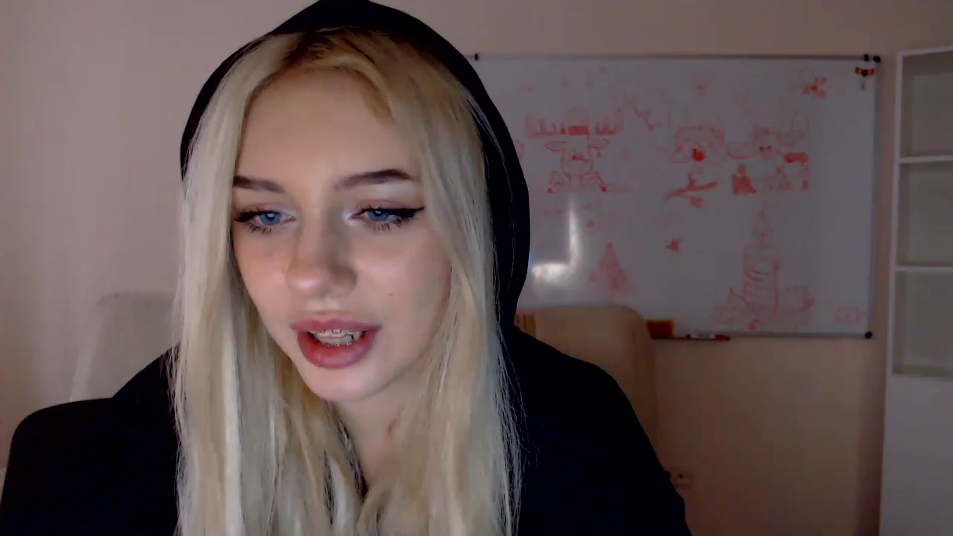 Gallery image thumbnail from Ririma_xo's myfreecams stream on, 12/28/2022, 12:43 image 11 of 20