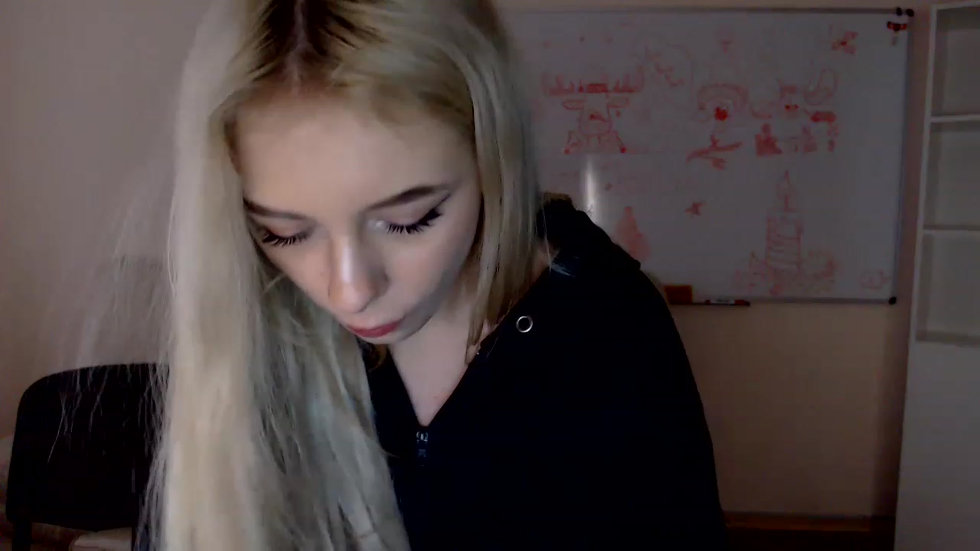 Gallery image thumbnail from Ririma_xo's myfreecams stream on, 12/28/2022, 12:43 image 4 of 20